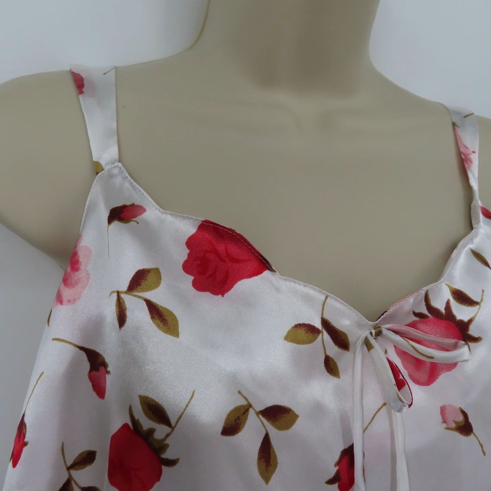 Vintage Cacique Gown Women 18/20 Sleeveless Pink Rose Flower Floral Scallop Nightgown Dress Size XXL / US 16-18 / IT 52-54 - 3 Thumbnail