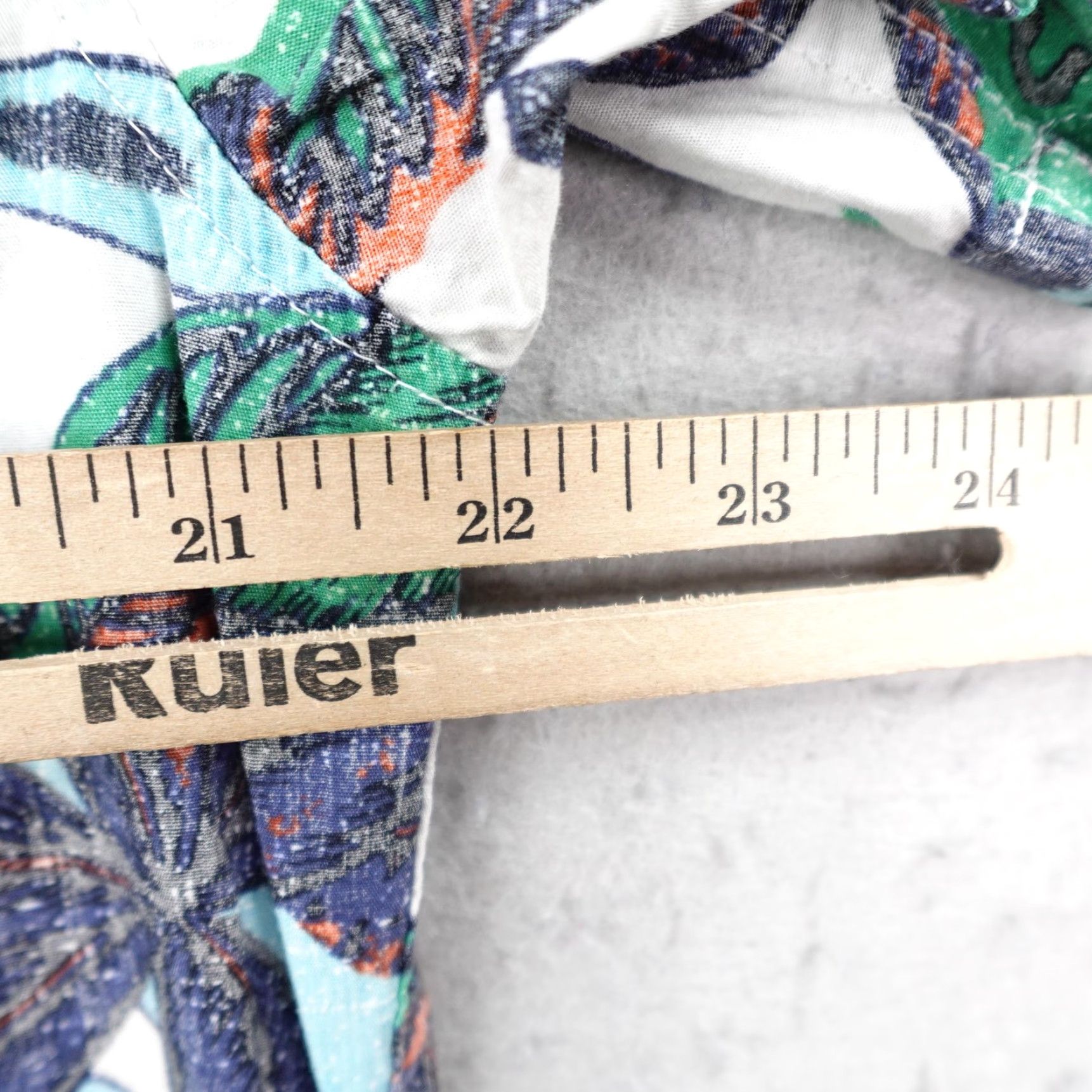RVCA VINTAGE RVCA Shirt Mens Large White/Green/Blue Hawaiian Reverse Print Jungle Aloha Surf Size US L / EU 52-54 / 3 - 6 Thumbnail