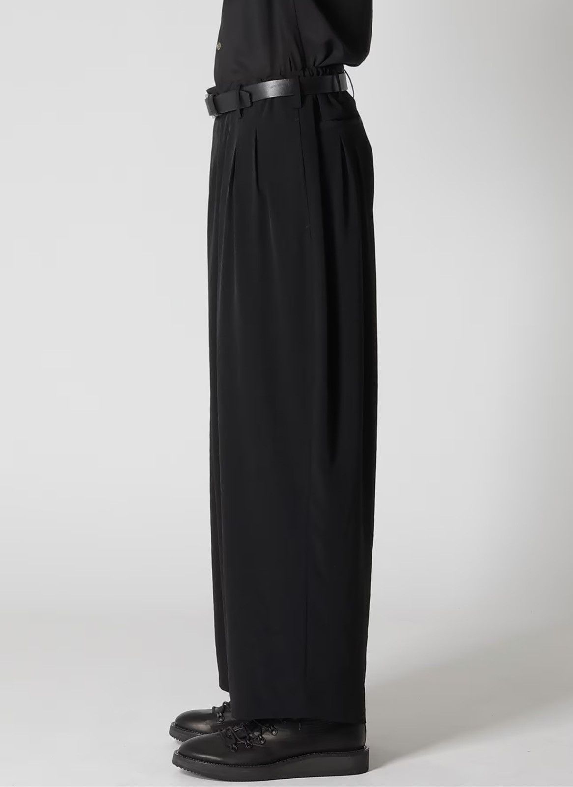 Yohji Yamamoto Yohji Yamamoto Pour Homme - TA TUXEDO STANDARD 12TUCKS PANTS Size US 32 / EU 48 - 17 Thumbnail