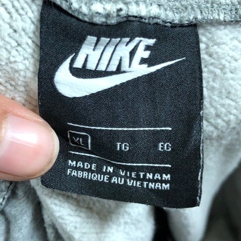 Nike VINTAGE Nike Mens Sweatpants Gray Sportswear Hybrid Drawstring Cotton Blend XL Size US 36 / EU 52 - 4 Thumbnail