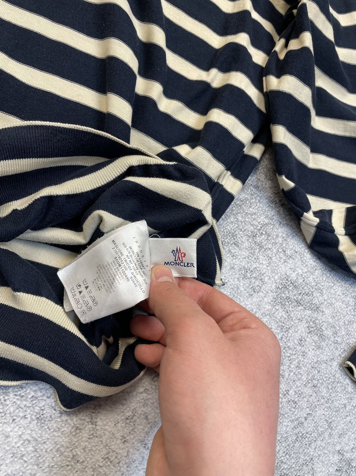 Moncler Moncler striped sweatshirt Jumper Maglione Tricot Girocollo Size US XL / EU 56 / 4 - 9 Thumbnail