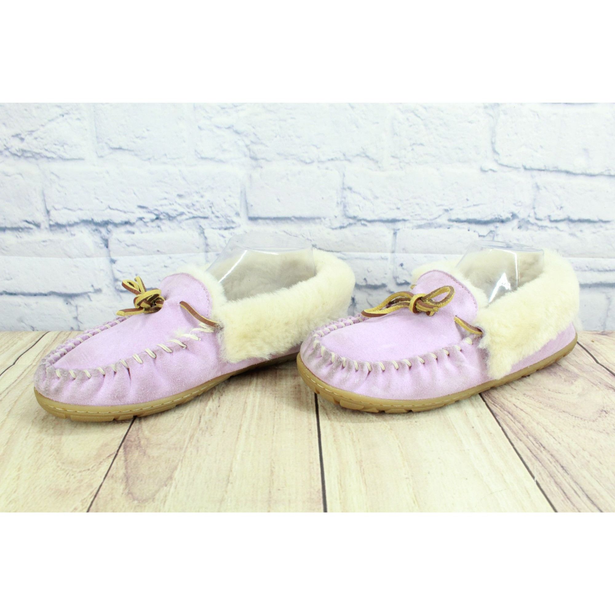 L.L. Bean LL Bean Purple Shearling Moccasin Slippers Womens 8 Size US 8 / IT 38 - 3 Thumbnail