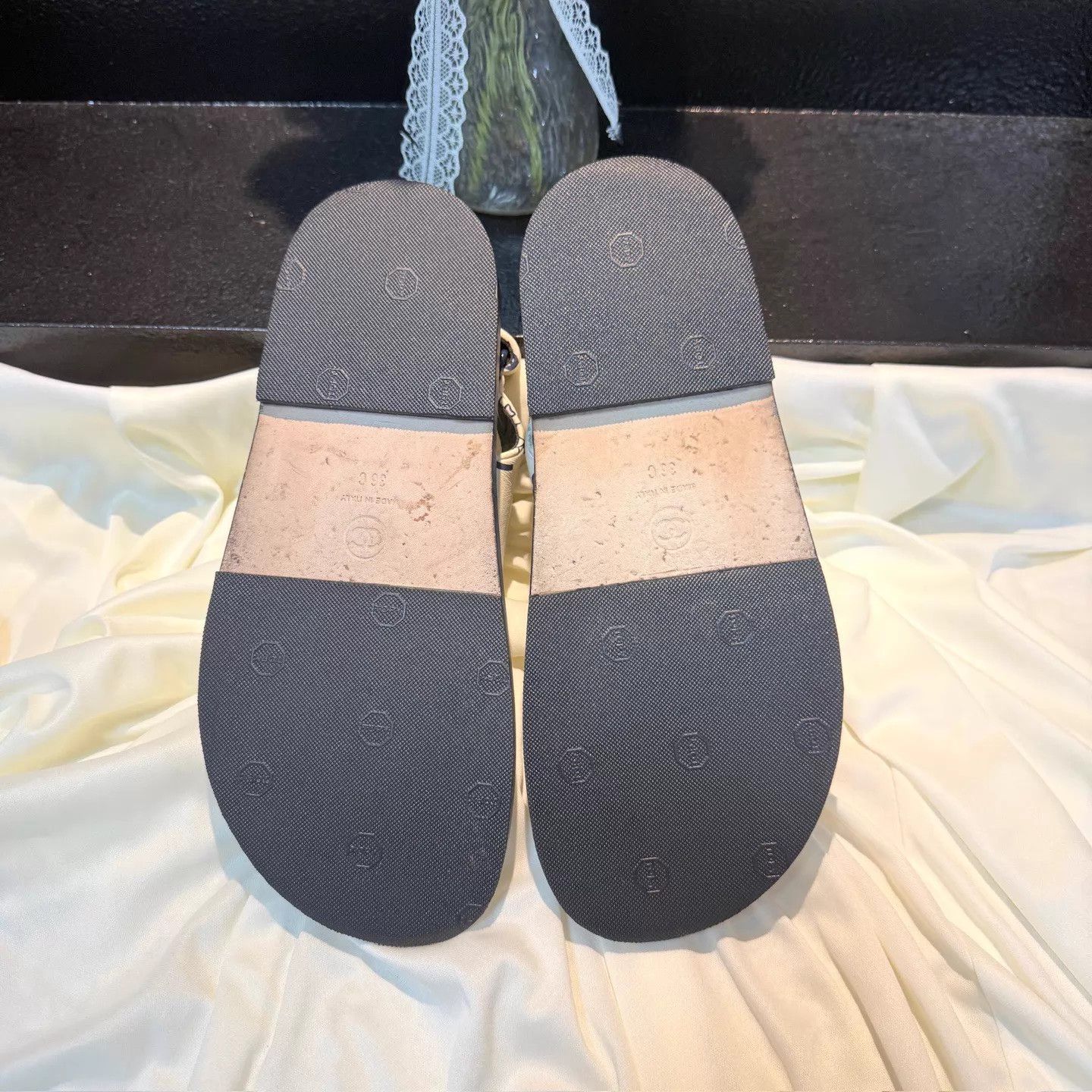 Chanel CHANEL White Blue CC Allover Velcro Sandal 36 95N Size US 5.5 / IT 35.5 - 6 Thumbnail