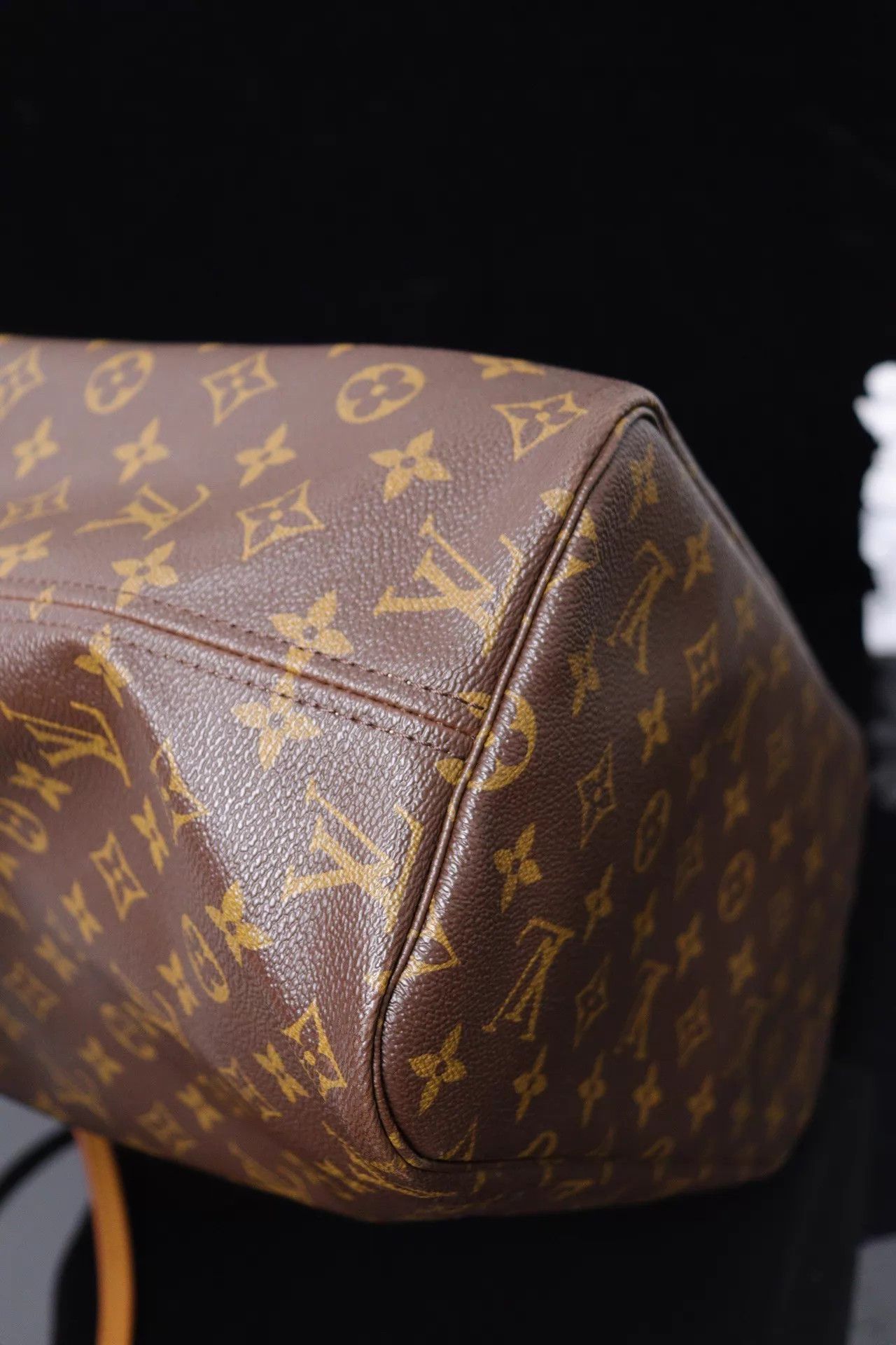 Louis Vuitton LV Neverfull MM 32x29x17 15 with pouch Size ONE SIZE - 5 Thumbnail