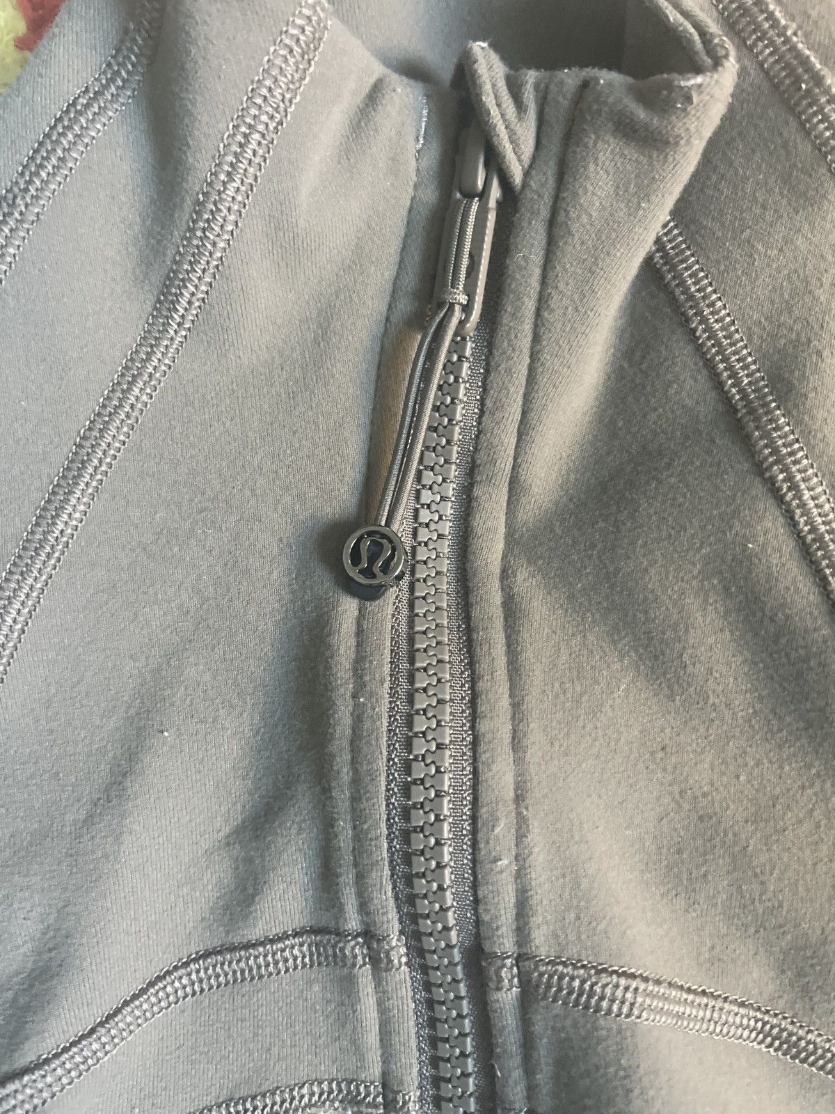 Lululemon Lululemon Define Jacket Size S / US 4 / IT 40 - 3 Thumbnail