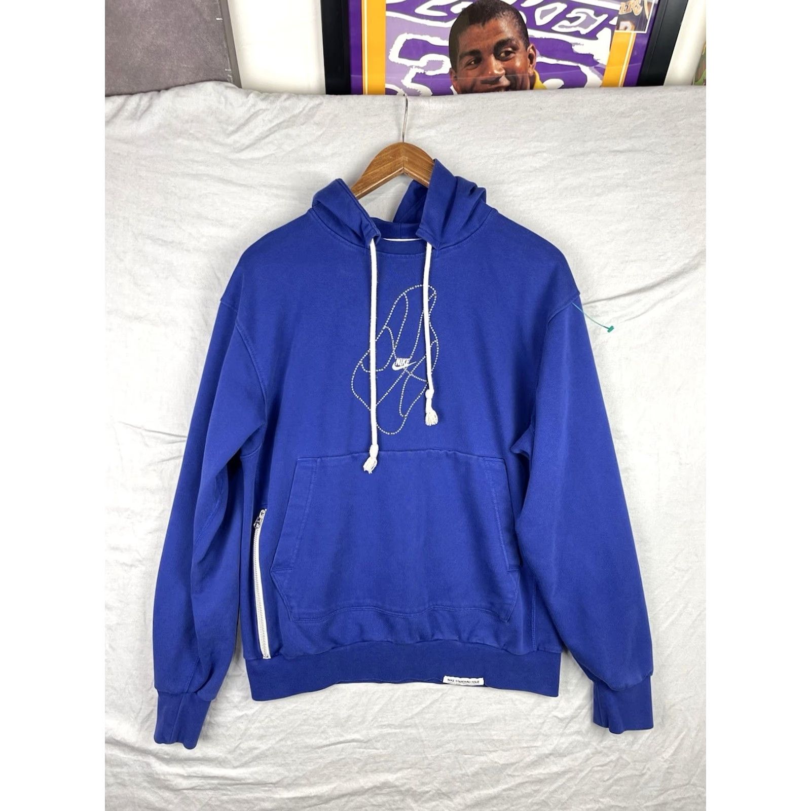 Nike Nike Hoodie Mens Small Blue Dri Fit Standard Issue Sweatshirt DQ6103-455 Size US S / EU 44-46 / 1 - 2 Thumbnail