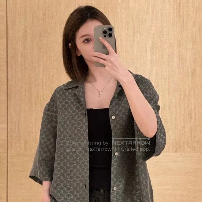 Louis Vuitton Louis Vuitton Pharrell Monogram Silk Shirt. Size US L / EU 52-54 / 3 - 8 Thumbnail