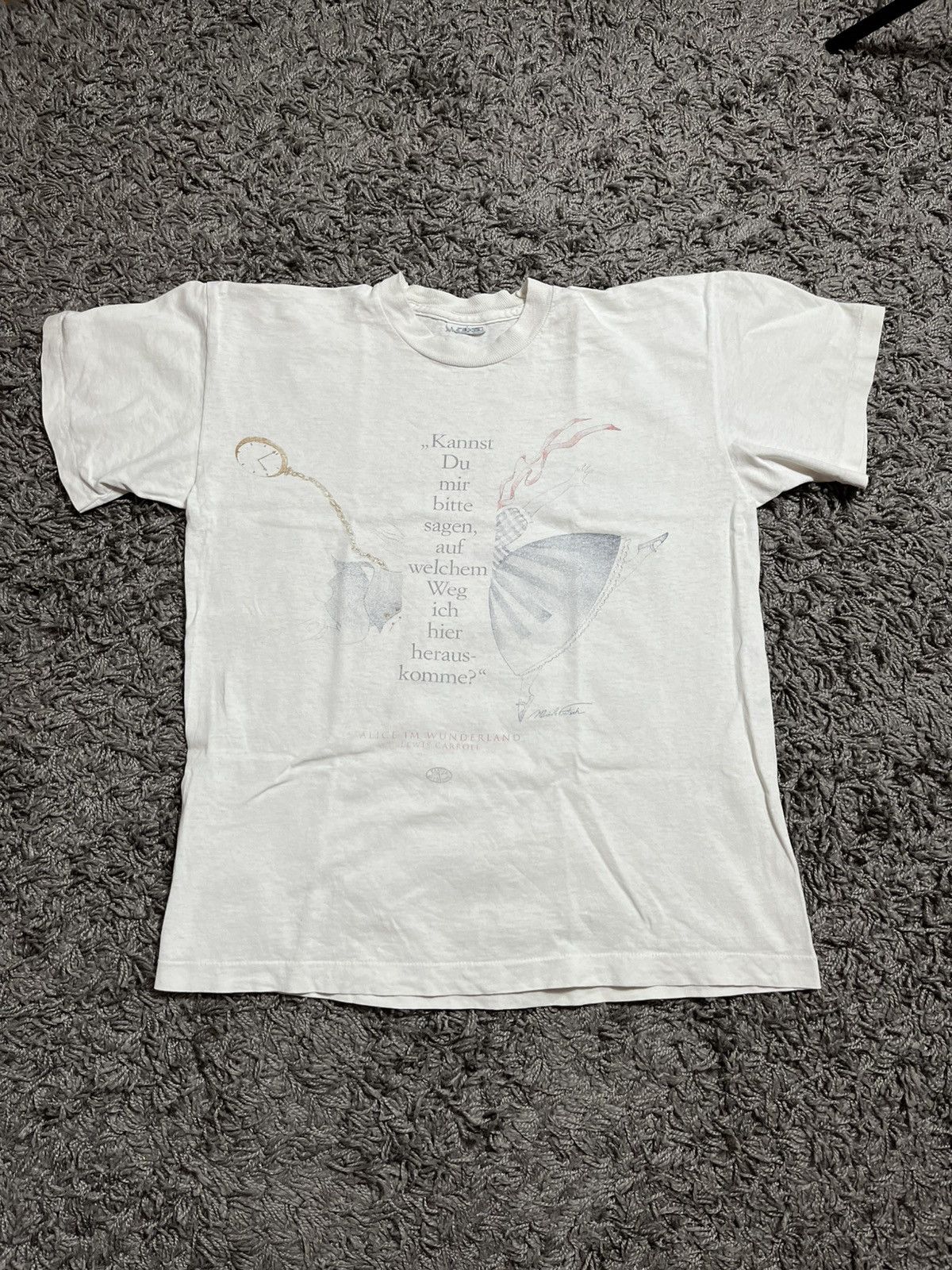 ALICE IN WUNDERLAND VINTAGE 1990’s COTTON T-SHIRT