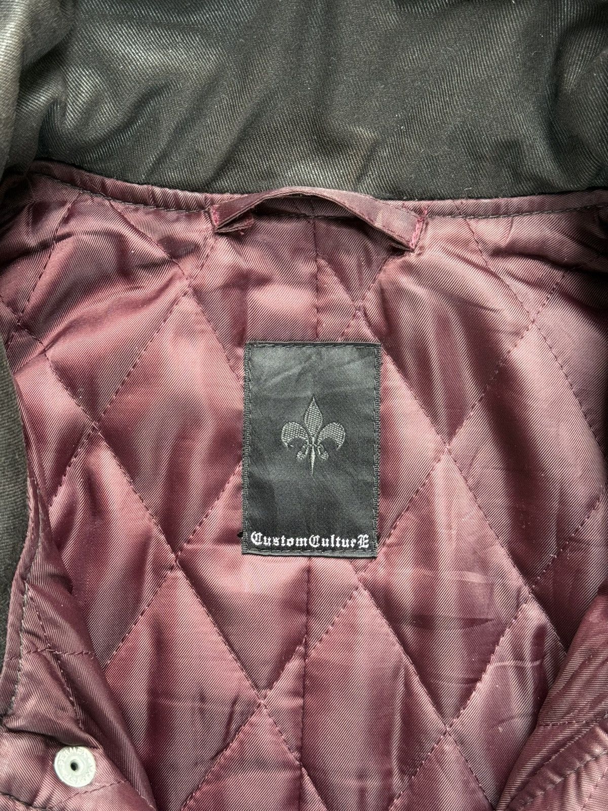 Japanese Brand Custom Culture Chrome Hearts Cross Button Waxed Fur Jacket Size US M / EU 48-50 / 2 - 7 Thumbnail