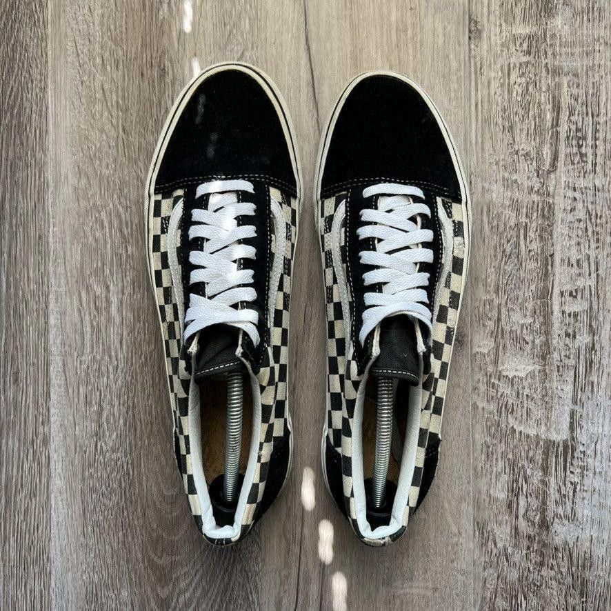 Vans VANS • Classic "Checkerboard Old Skool" (12M) Size US 12 / EU 45 - 11 Thumbnail