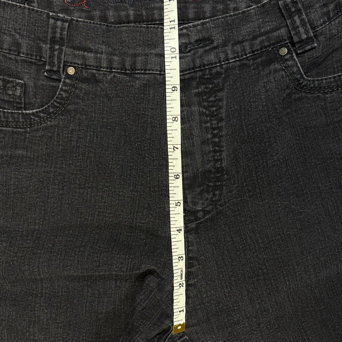 Vintage European Black Rhinestone/ Embroidered Jeans(US 10) (US 32) Size US 32 / EU 48 - 7 Thumbnail