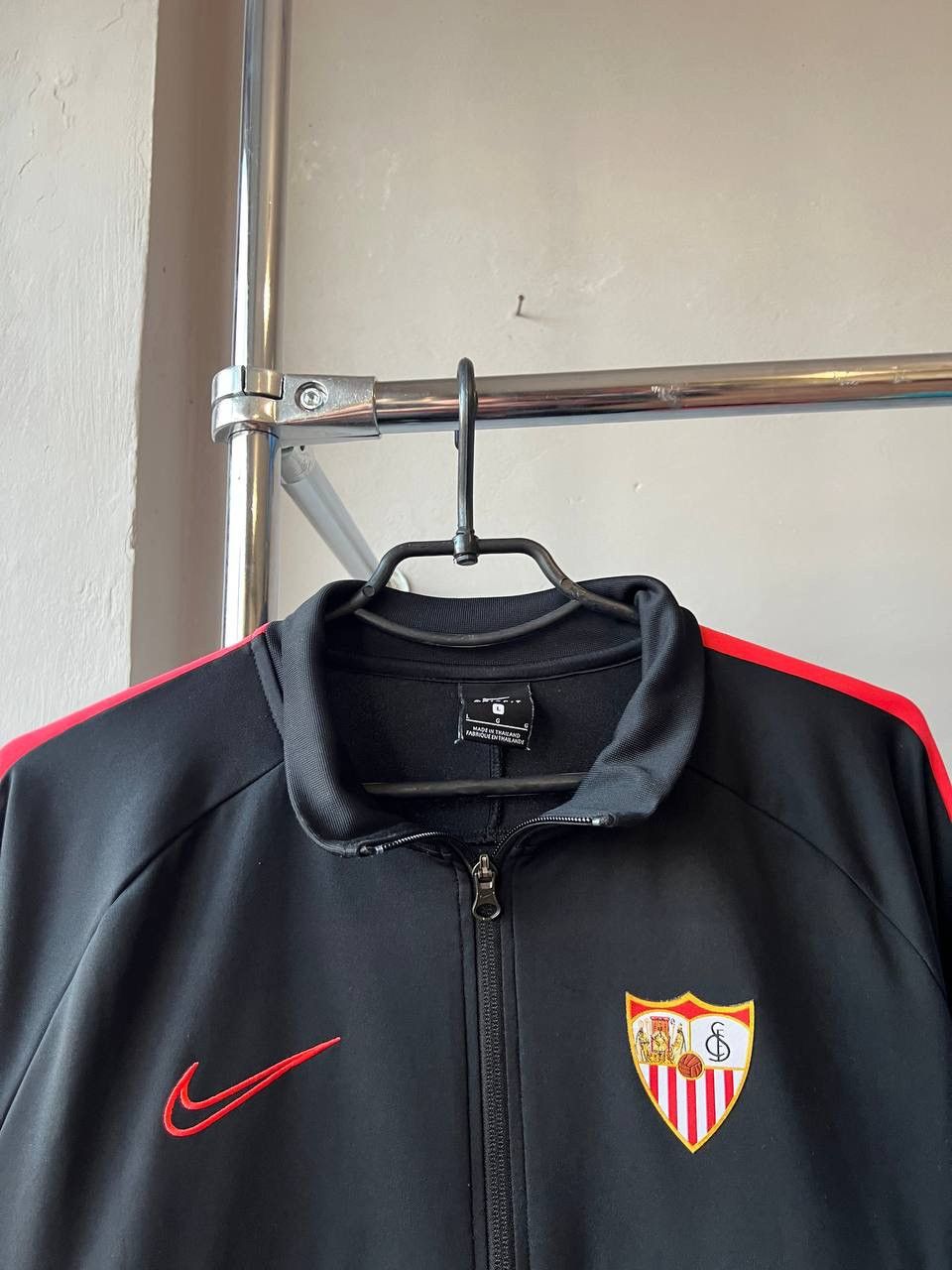Nike 2019/20 SEVILLA FC TRAINING TRACK FOOTBALL SOCCER JACKET L Size US L / EU 52-54 / 3 - 4 Thumbnail