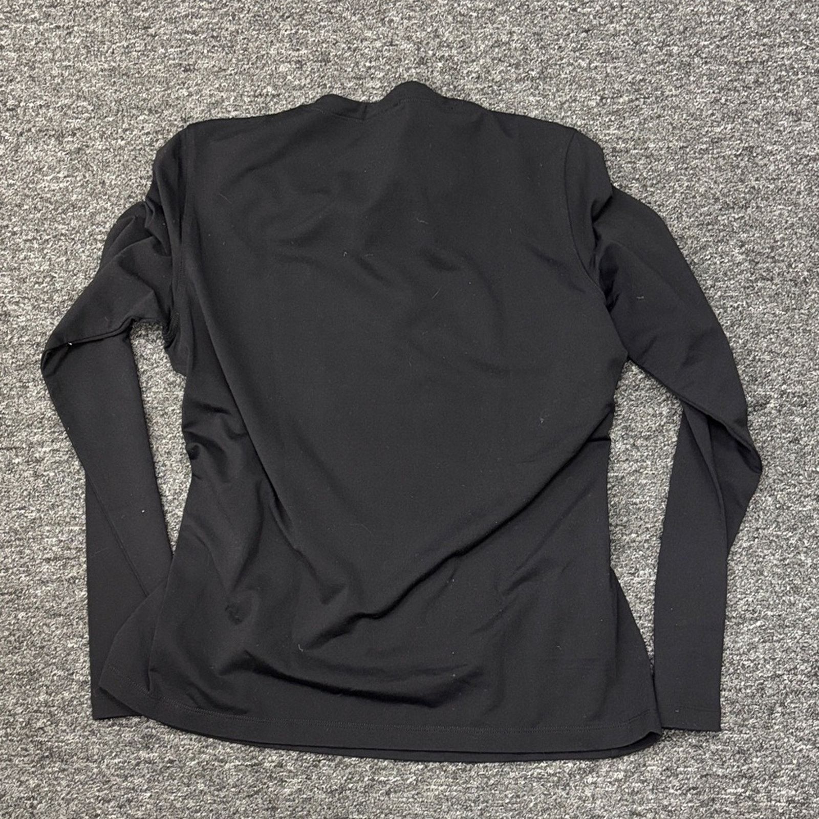Gianfranco Ferre NWT Gianfranco Ferre Sport Black Long Sleeve Tee Size M Size M / US 6-8 / IT 42-44 - 8 Thumbnail