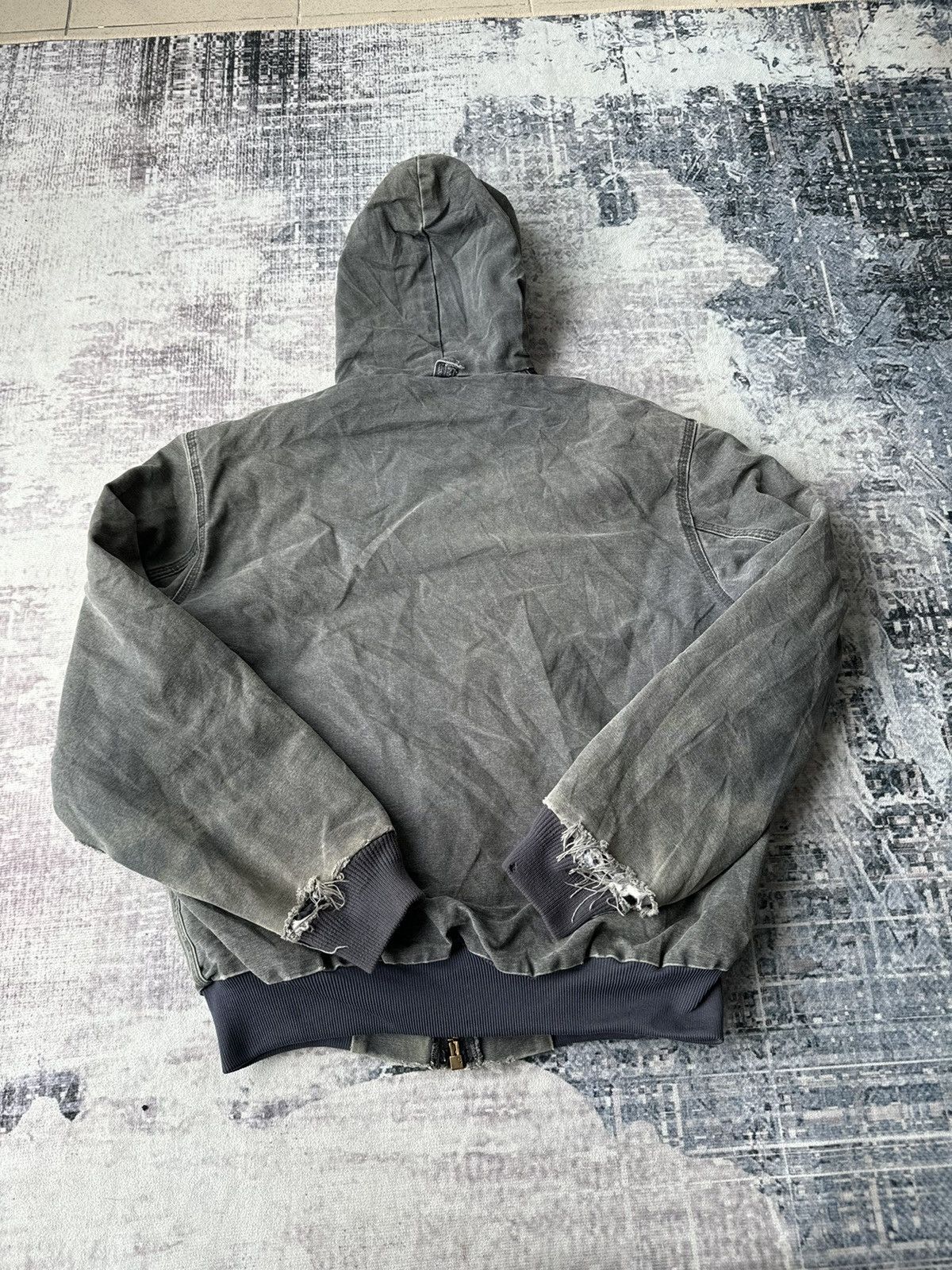 Carhartt × If Six Was Nine × Vintage XX Vintage Carhartt Detroit Distressed Splash Denim Jacket Size US M / EU 48-50 / 2 - 7 Thumbnail