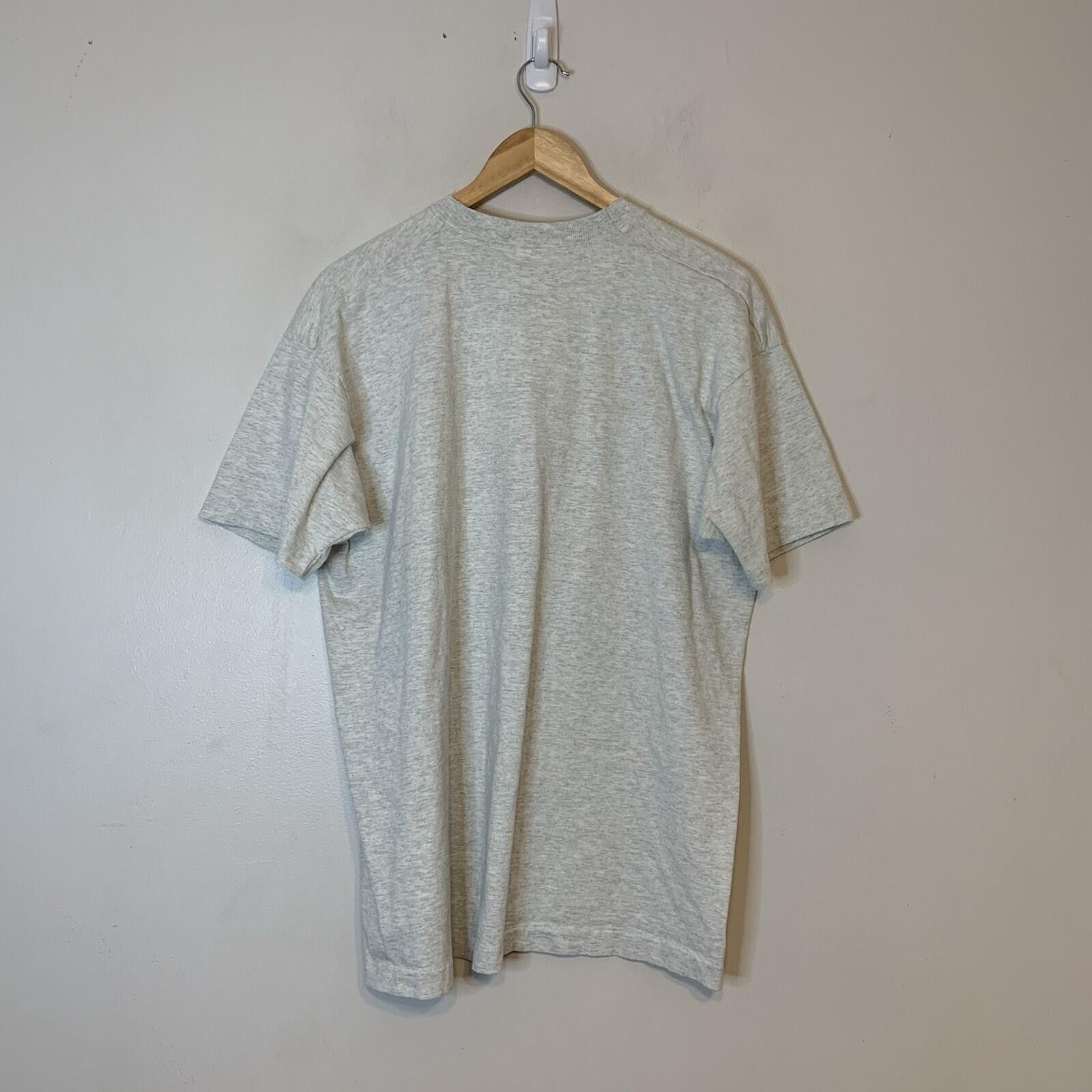 Other Vintage 90s Looney Tunes Road Runner Shirt Gray Size XL Size US XL / EU 56 / 4 - 4 Thumbnail