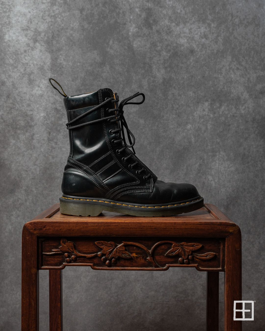 Dr. Martens × Yohji Yamamoto Yohji Yamamoto x Dr. Martens FW18 Firefighter Boots 9US 42 Size US 9 / EU 42 - 2 Thumbnail