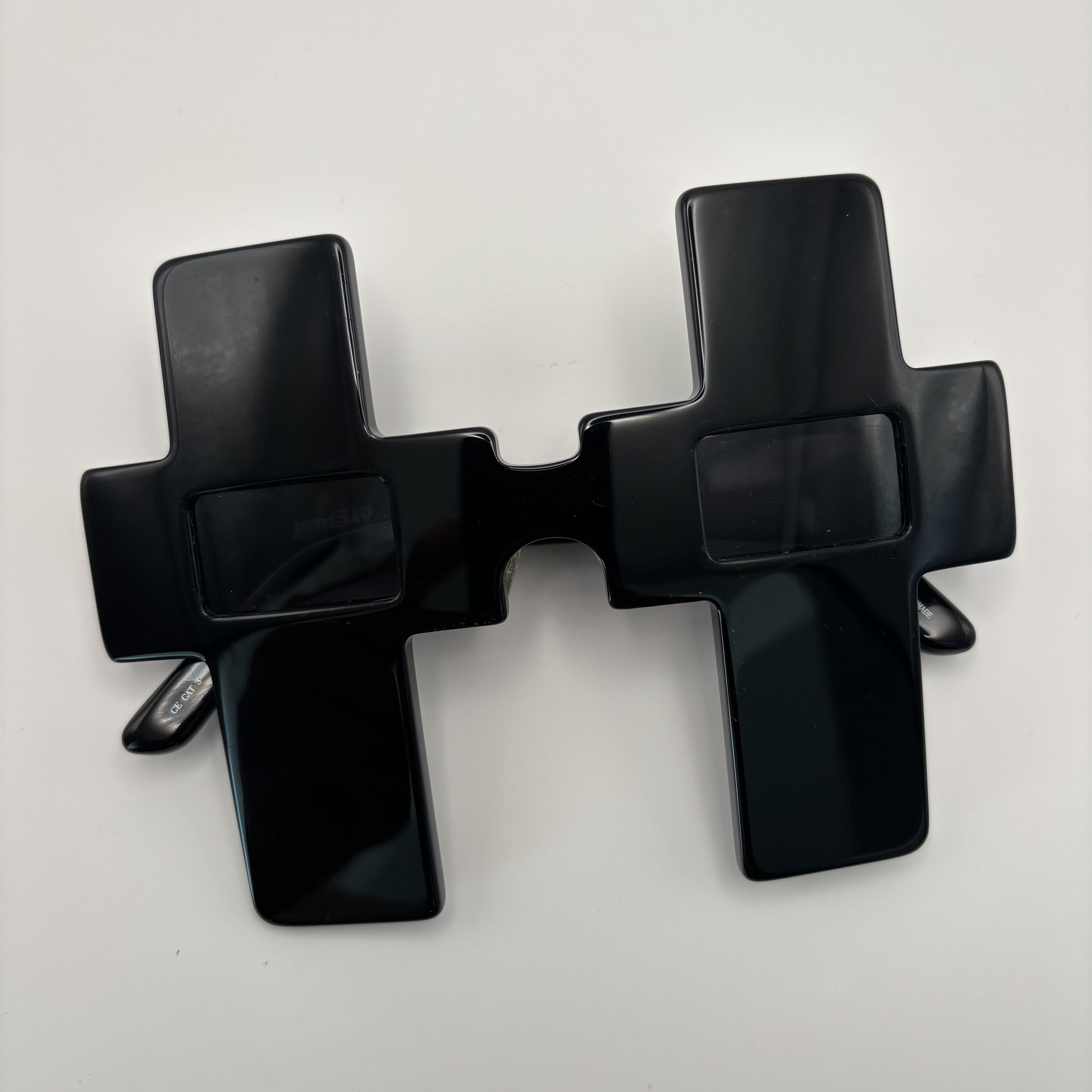 Jeremy Scott × Linda Farrow Linda Farrow x Jeremy Scott CROSS Sunglasses Rare Size ONE SIZE - 1 Thumbnail