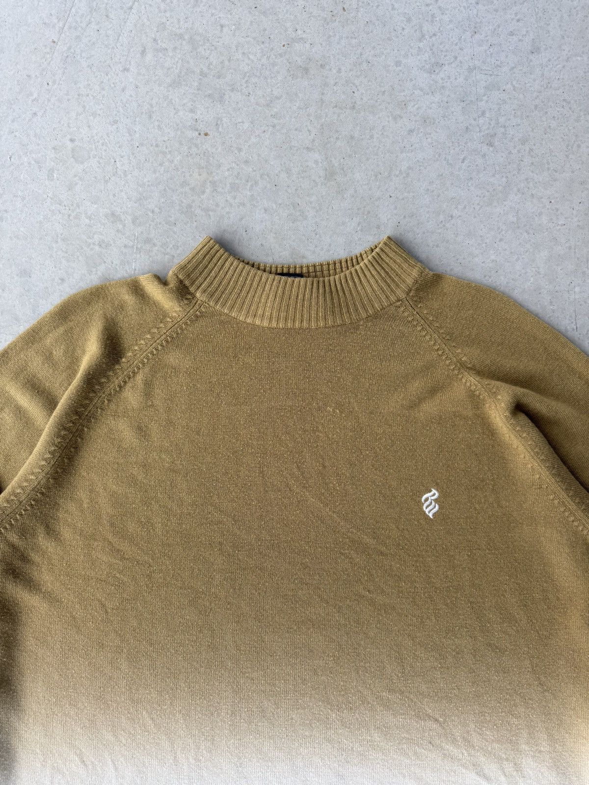 Vintage Vintage Y2K Rocawear Embroidered Thin Sweater Size US XL / EU 56 / 4 - 3 Thumbnail