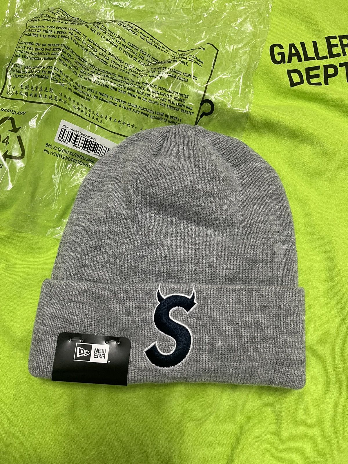 Pre-owned Supreme S Logo Beanie Fw22 In Grey