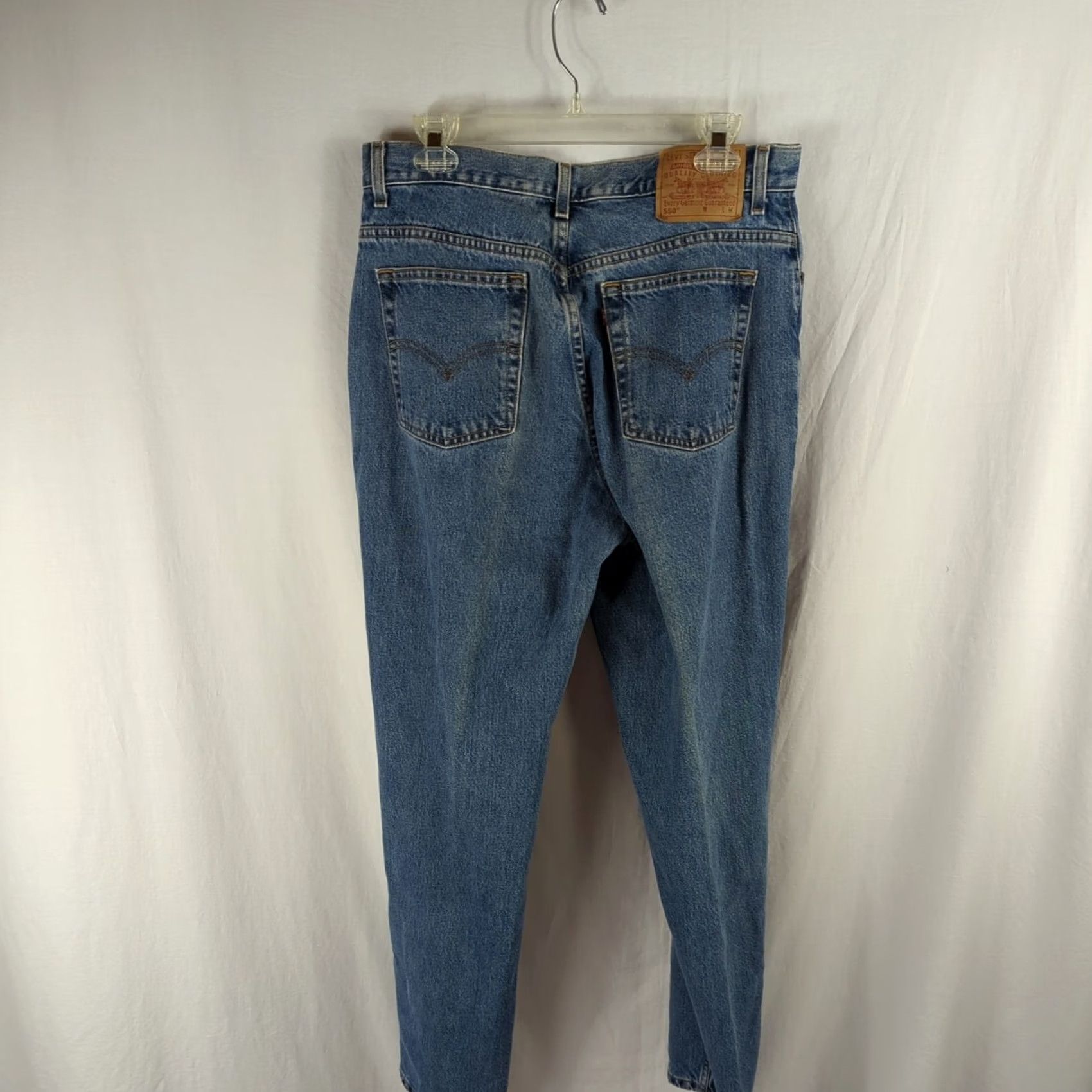 Levi's Levi's 550 Jeans Women Size 16 M High Rise Tapered Relaxed Fit Mom Jeans Blue 100% Cotton Denim Beige? Size 38" / US 16 / IT 52 - 4 Thumbnail