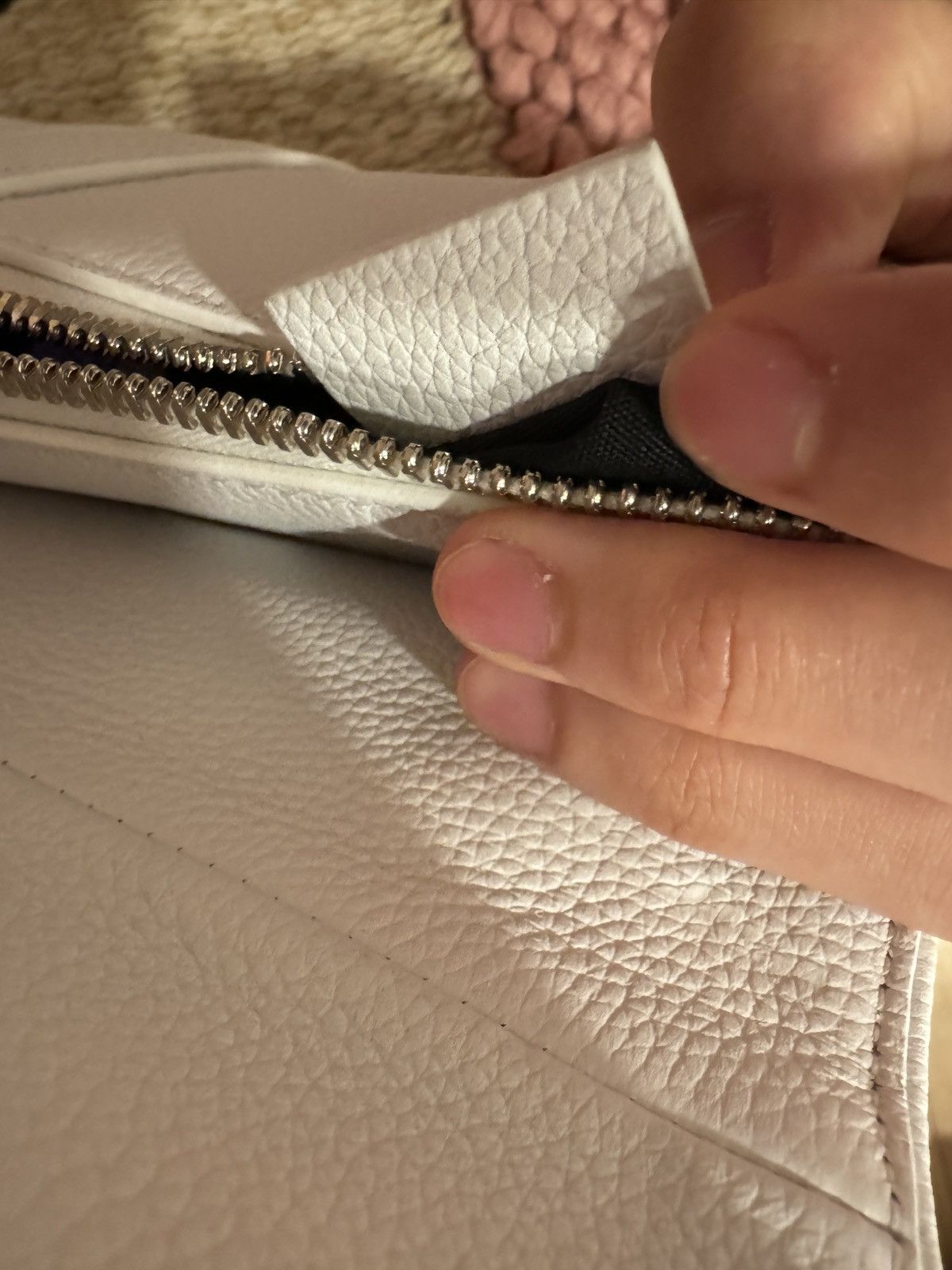 Alyx × Dior Dior Men’s Saddle Bag FW19 in White Size ONE SIZE - 24 Thumbnail