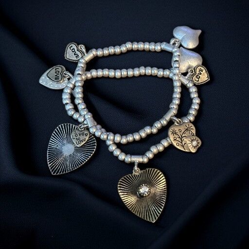 Other Silver tone beaded heart charms stretch bracelets Size ONE SIZE - 1 Thumbnail