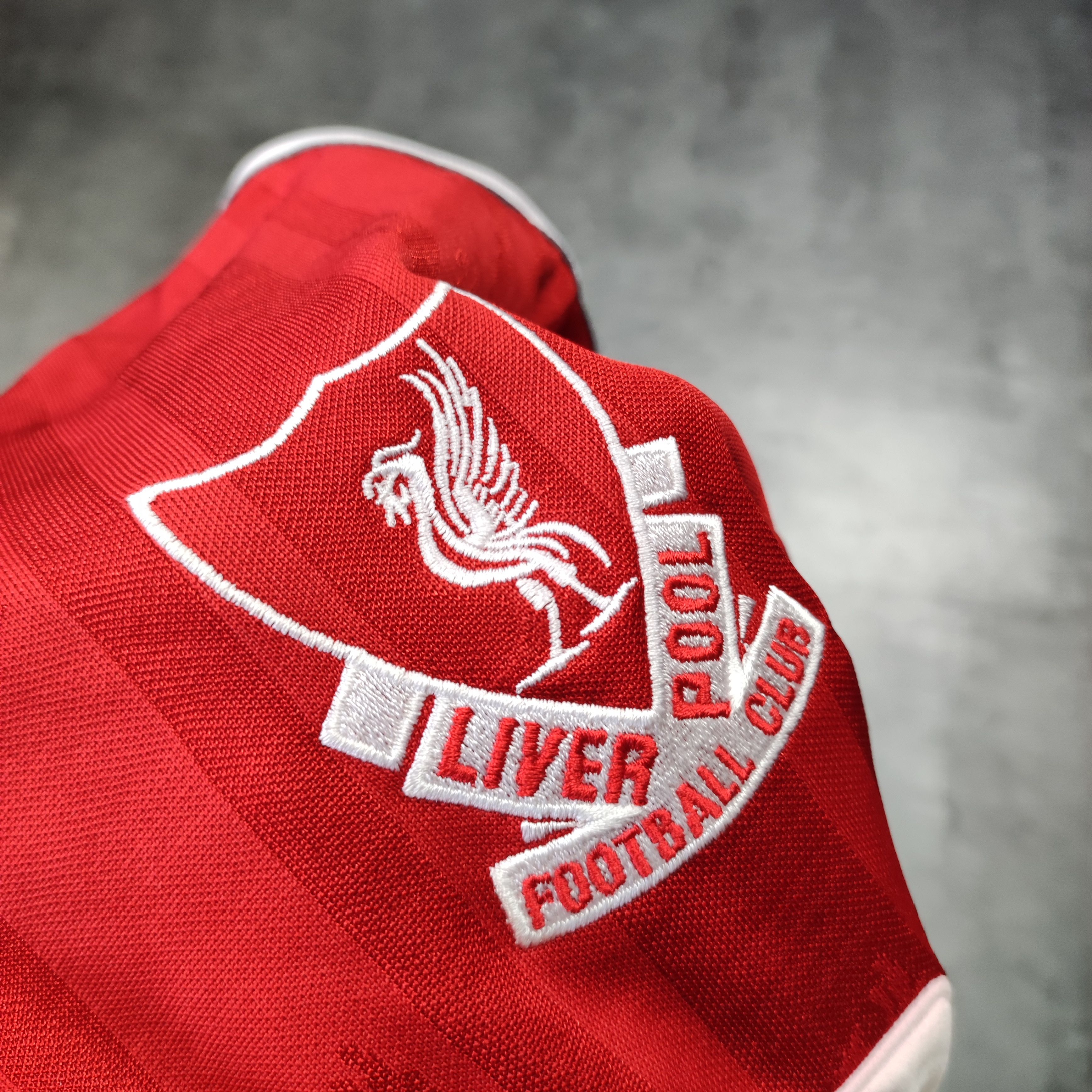 Vintage RARE Vintage Official Store Liverpool 1987 Football Jersey Size US M / EU 48-50 / 2 - 6 Thumbnail