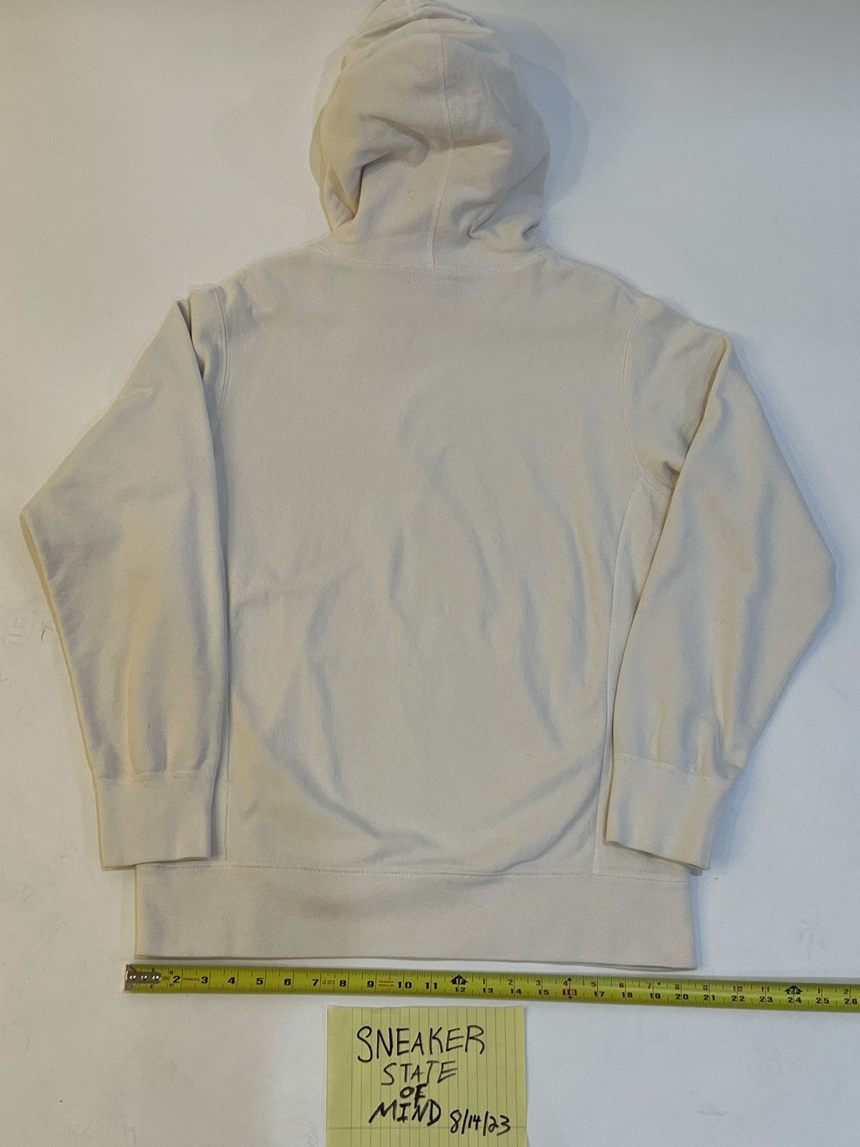 Supreme RARE Supreme Astronaut Hoodie Sweatshirt White Size Large Size US L / EU 52-54 / 3 - 4 Thumbnail