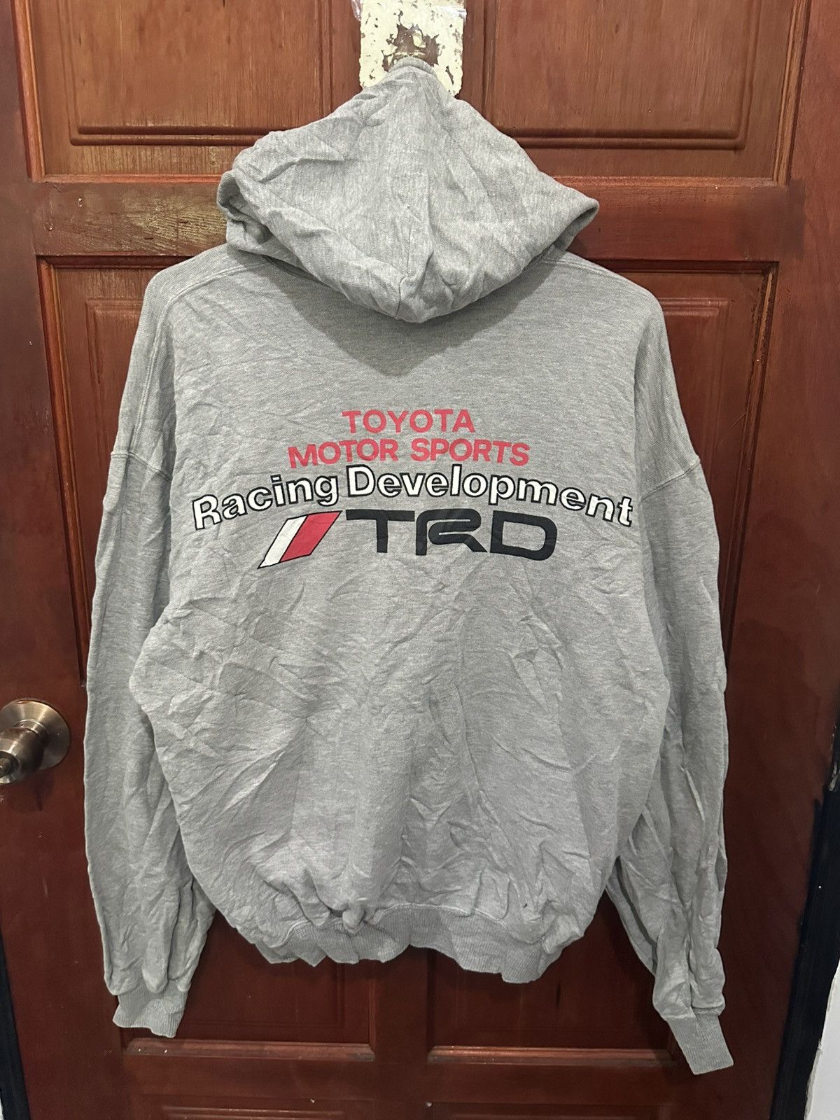 Vintage Vintage Toyota TRD Motorsports Grey Hoodie Size US L / EU 52-54 / 3 - 2 Thumbnail