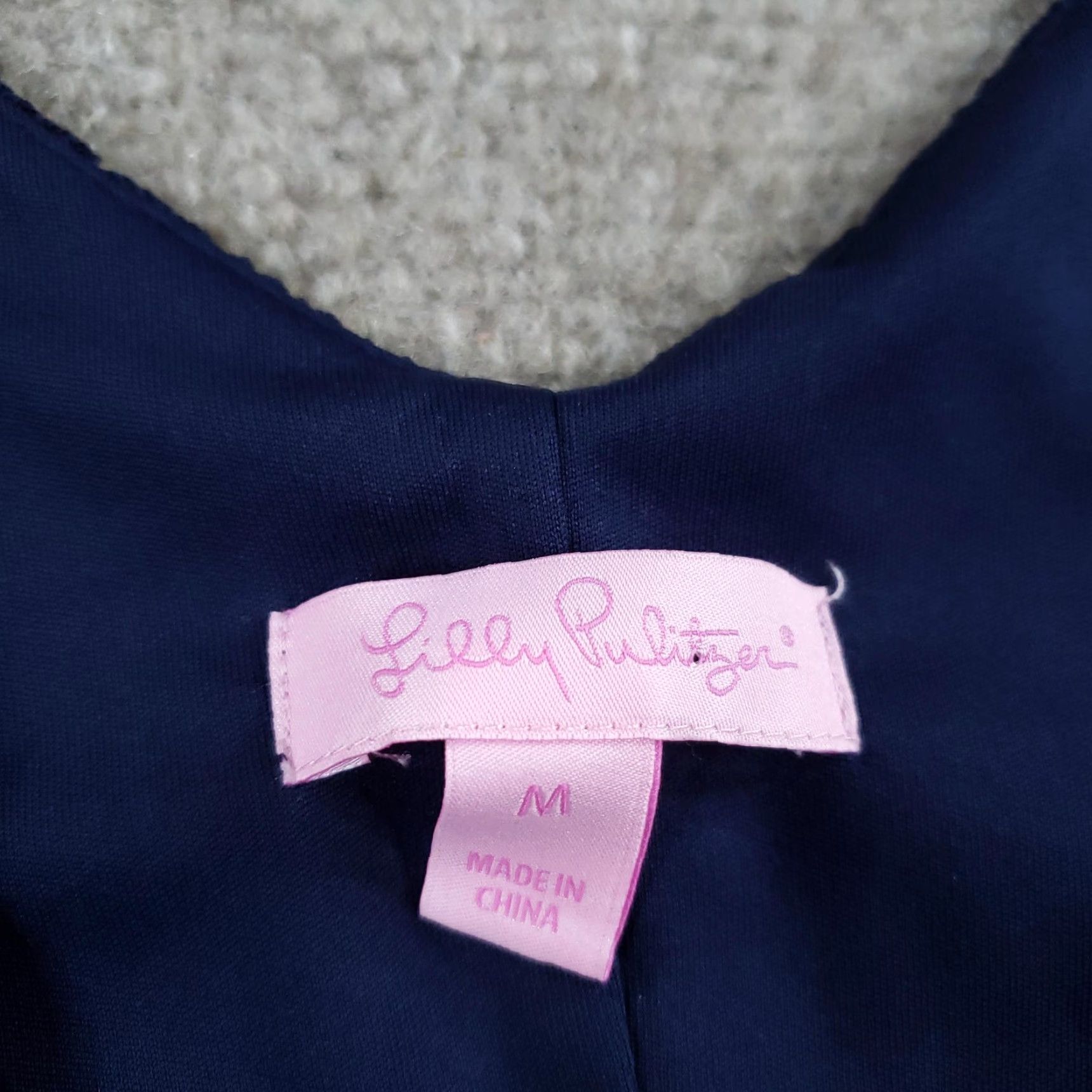 Lilly Pulitzer Lilly Pulitzer Alden Tunic Dress Womens Medium Blue Lace V-Neck 3/4 Sleeve Geometric Polyester Shirt Dress 76800 Size M / US 6-8 / IT 42-44 - 6 Thumbnail