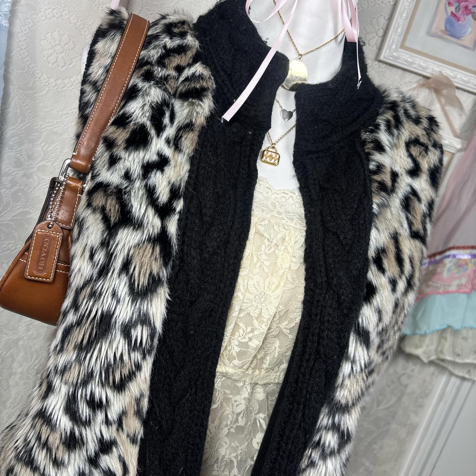 Chicos vintage cheetah print fur vest Size M / US 6-8 / IT 42-44 - 5 Thumbnail