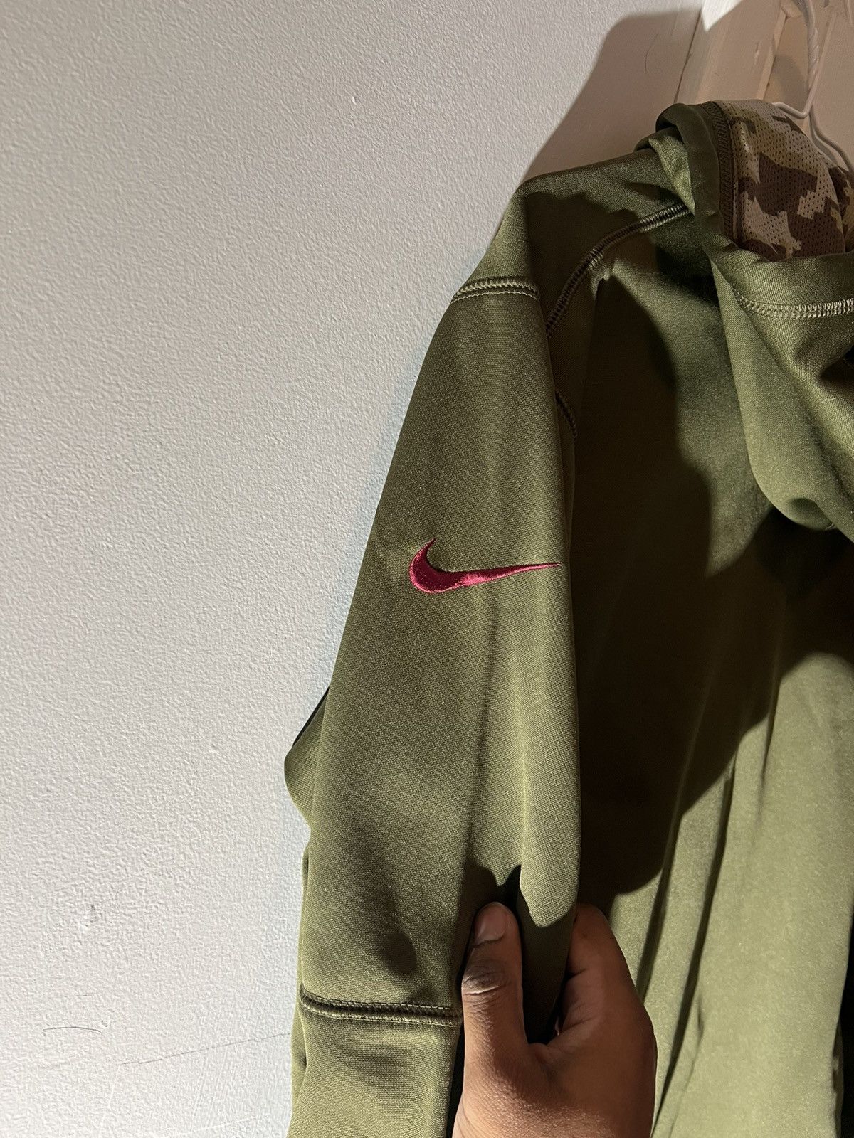 Nike Washington Commanders/Redskins Salute to Service Nike hoodie Size US S / EU 44-46 / 1 - 3 Thumbnail