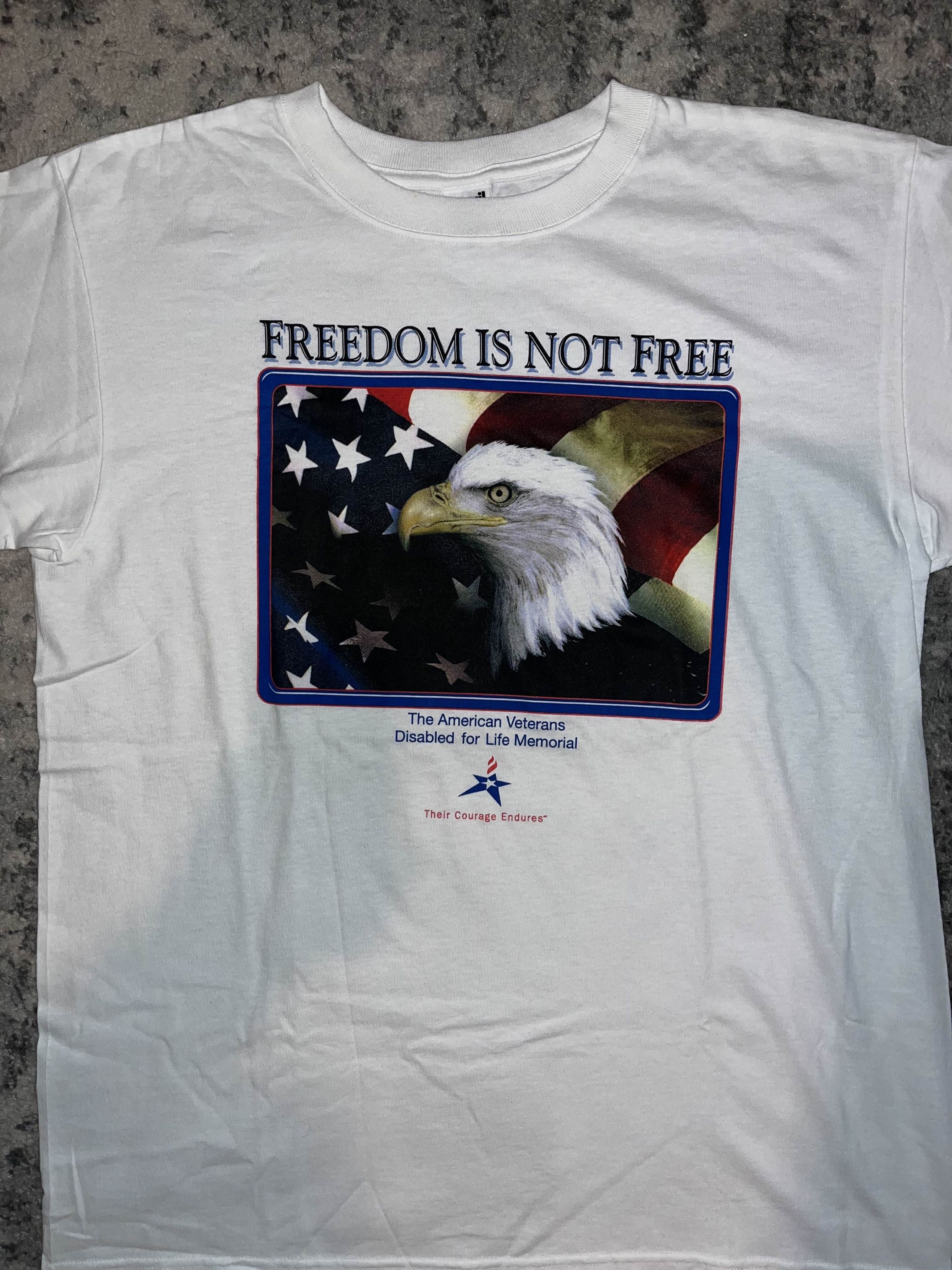 Vintage 90s / 00s Freedom Is Not Free Shirt Size US L / EU 52-54 / 3 - 1 Thumbnail