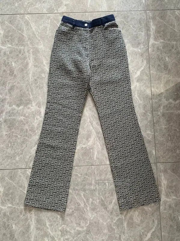Burberry Burberry Color Block Cotton Casual Pants for Women. Size 23" - 6 Thumbnail