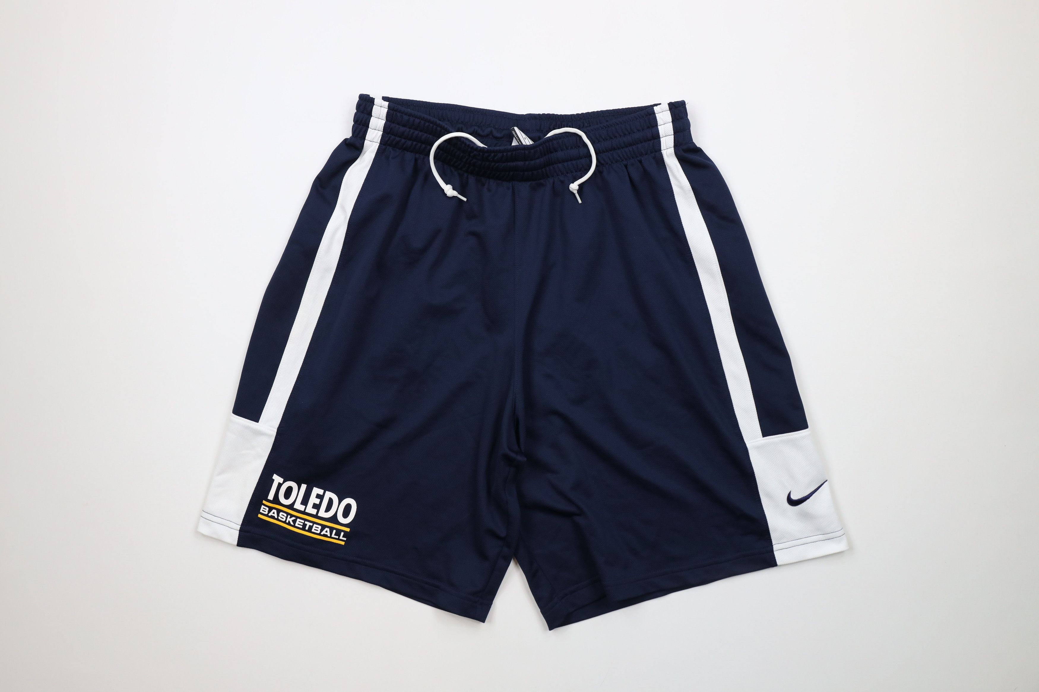 Nike × Vintage Nike Team Issued University of Toledo Basketball Shorts Size US 32 / EU 48 - 1 Thumbnail