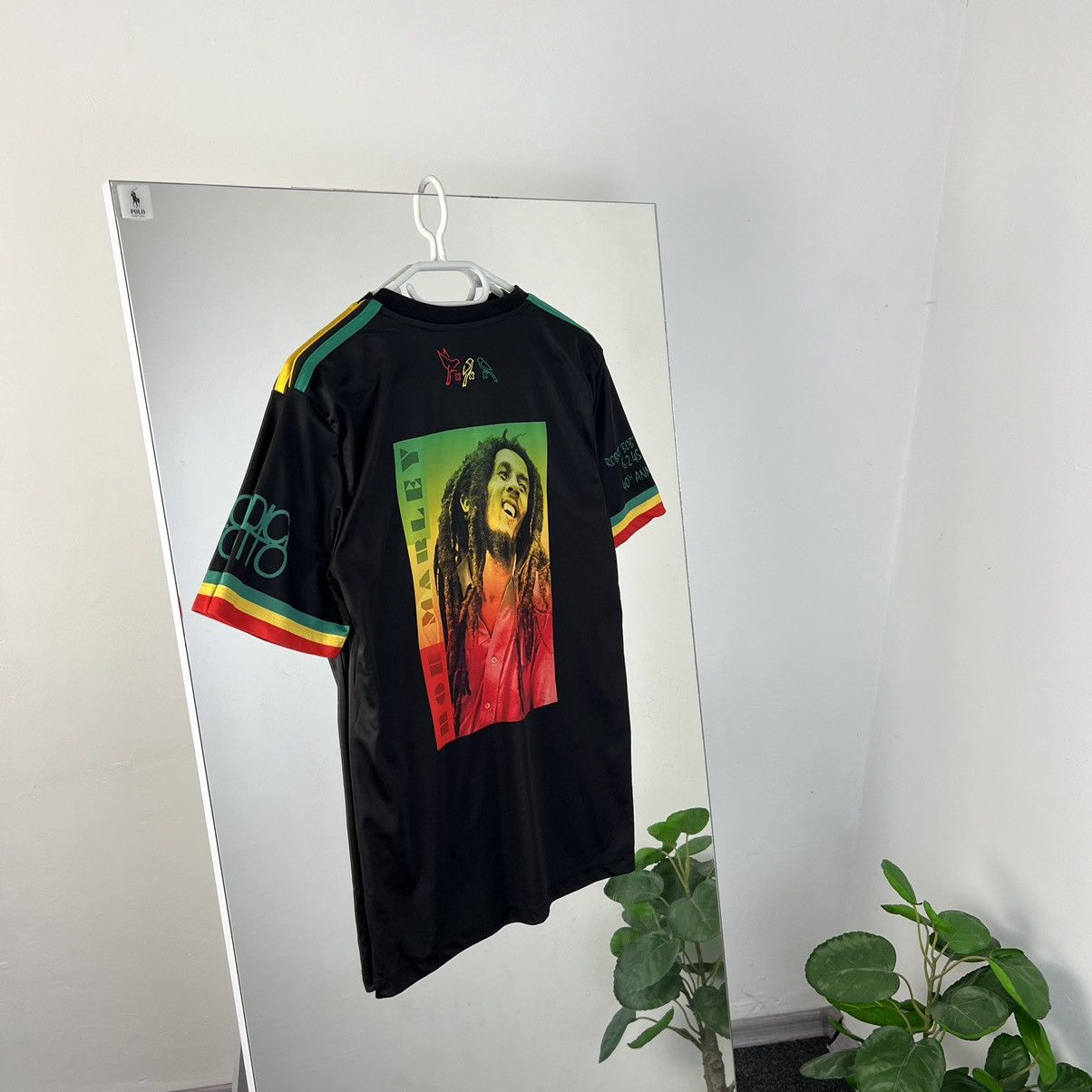 Bob Marley Vintage Adidas Ajax Bob Marley Bootleg Humor Jersey T-Shirt Size US S / EU 44-46 / 1 - 2 Thumbnail