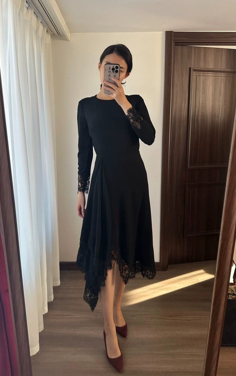 Givenchy Givenchy Runway dress, size 40 (bust 94cm) Size M / US 6-8 / IT 42-44 - 3 Thumbnail