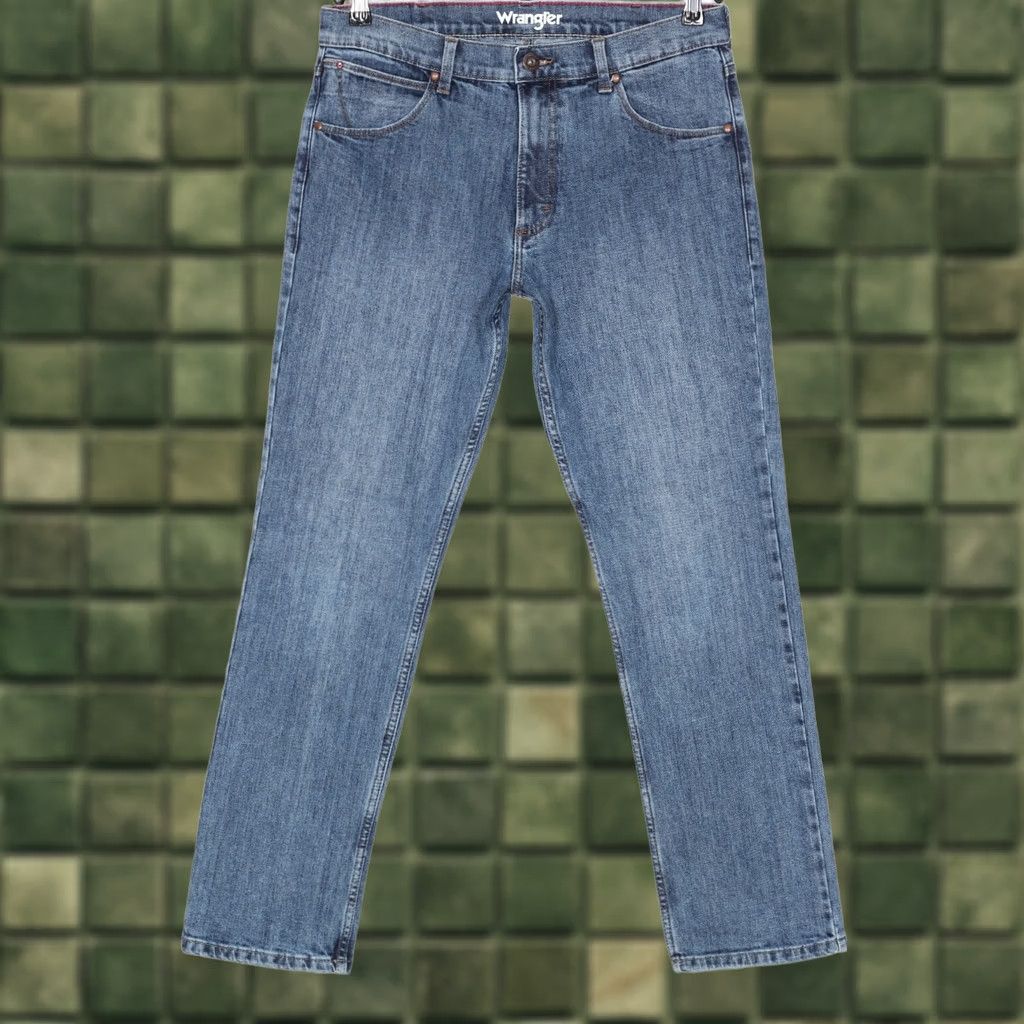 Wrangler WRANGLER Straight Fit Stretch Jeans Men Size W31 L30 DZ5024 Size US 31 - 1 Thumbnail