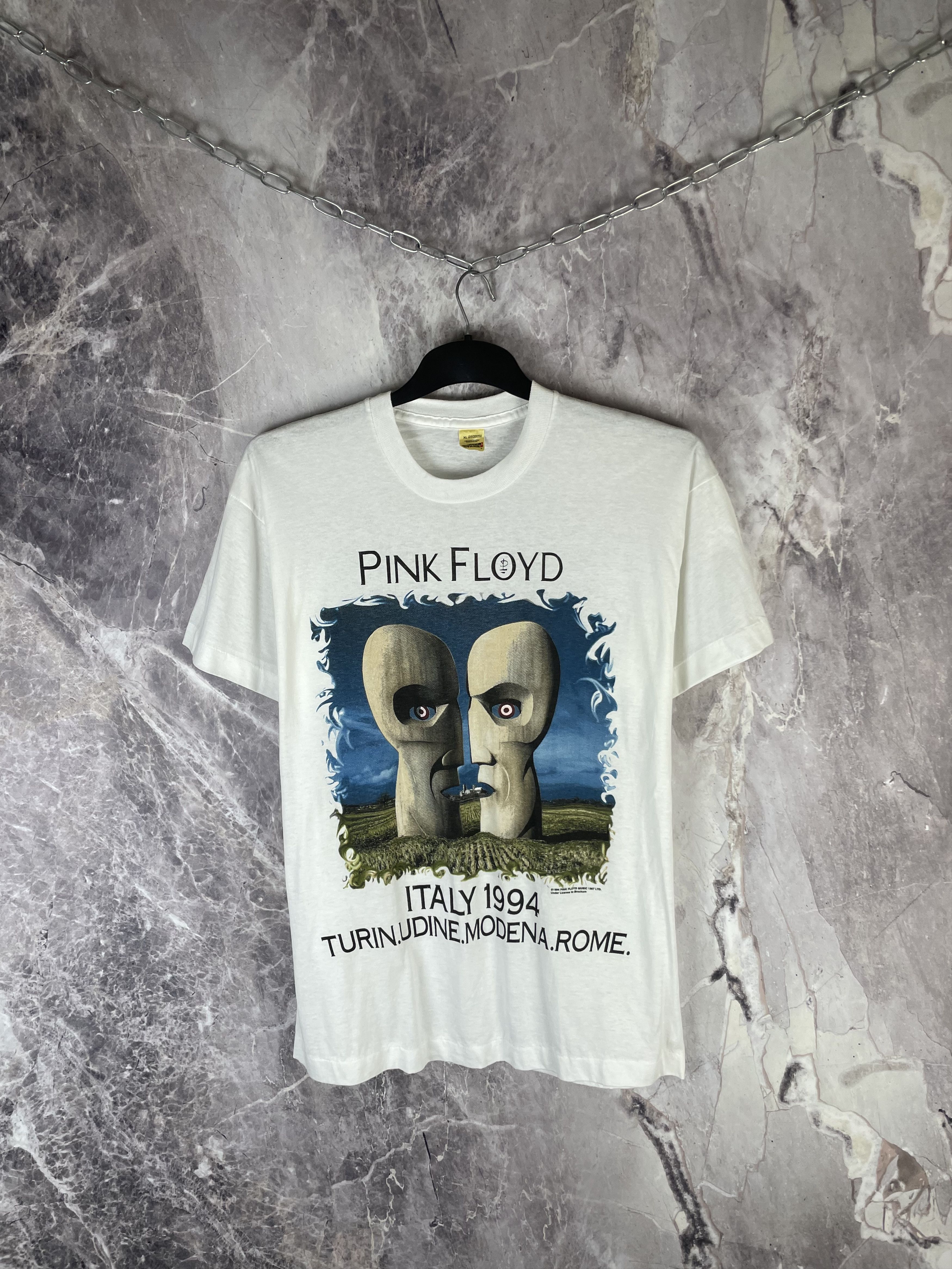 Pink Floyd Vintage Pink Floyd 1994 division bell shirt single stitched Size US XL / EU 56 / 4 - 2 Thumbnail