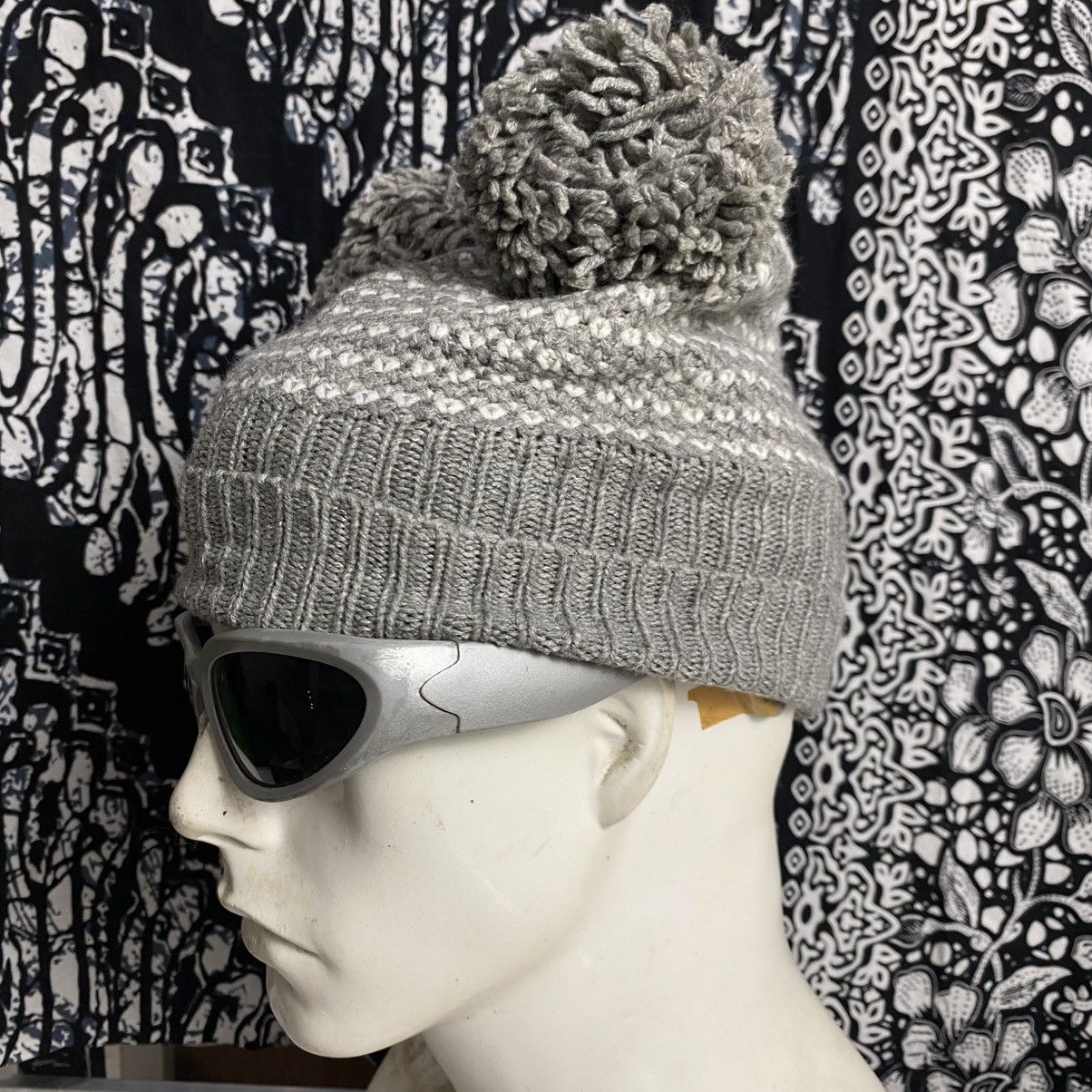 Japanese Brand × Vintage 2000s y2k uniqlo unique beanie hats Size ONE SIZE - 4 Thumbnail