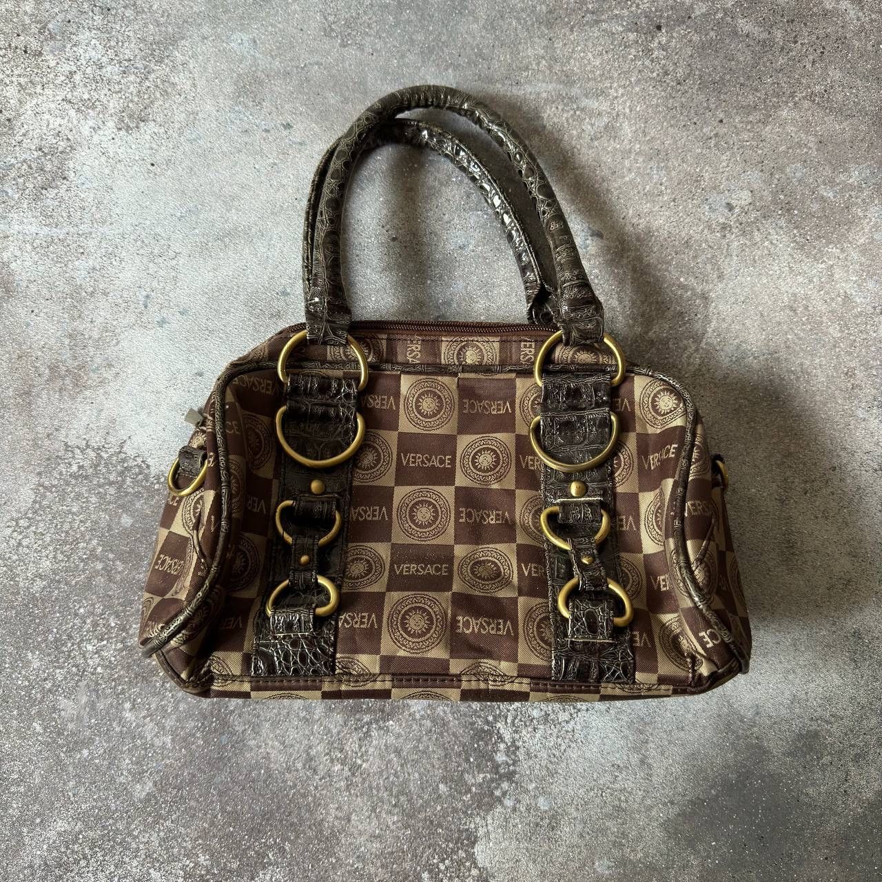 20471120 Amazing Vintage Monogram Y2K Handle Bag (like Versace) Size ONE SIZE - 3 Thumbnail