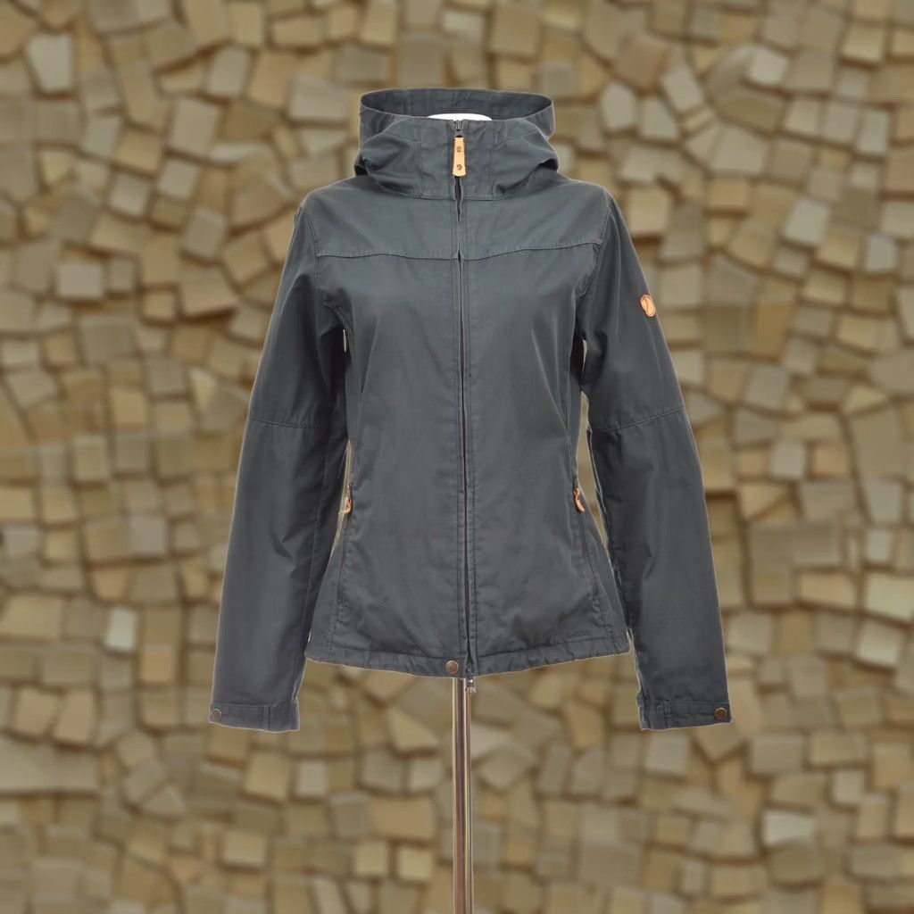 Vintage Fjällräven Stina Jacket G-1000 Hiking Outdoor Jacket Women Size S Blue Size S / US 4 / IT 40 - 1 Thumbnail