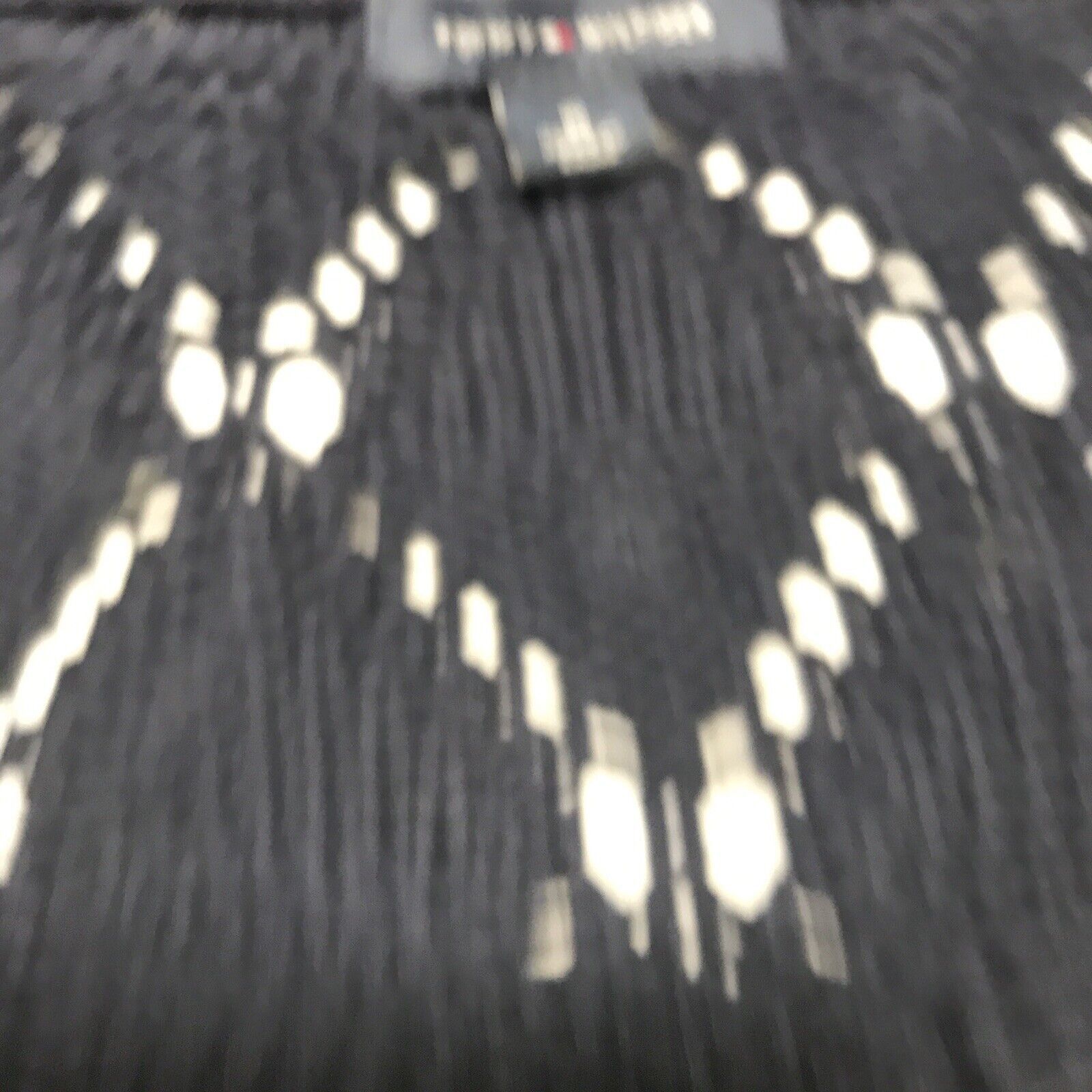 Tommy Hilfiger Tommy Hilfiger Chunky Cable Knit Peek Sweater Size Medium Pu Size M / US 6-8 / IT 42-44 - 4 Thumbnail