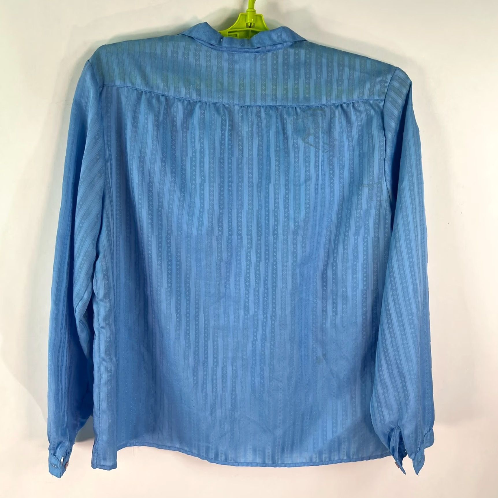Vintage VINTAGE Windsor Blouse Womens 18 Blue Striped Made in USA Long Sleeve Collared Button Embroidered Chambray Polyester 100% Genuine USA Seller Mens? Size XXL / US 16-18 / IT 52-54 - 6 Thumbnail