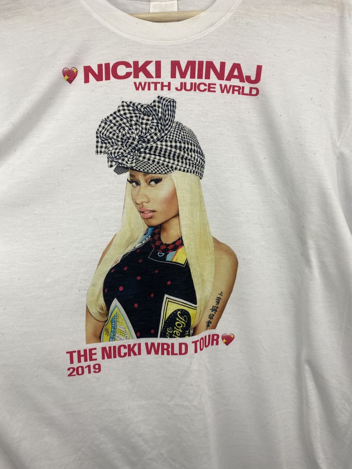 Rap Tees Nicki Minaj With Juice Wrld 2019 T-Shirt Rare Rap Retro Hype Size US XXL / EU 58 / 5 - 4 Thumbnail