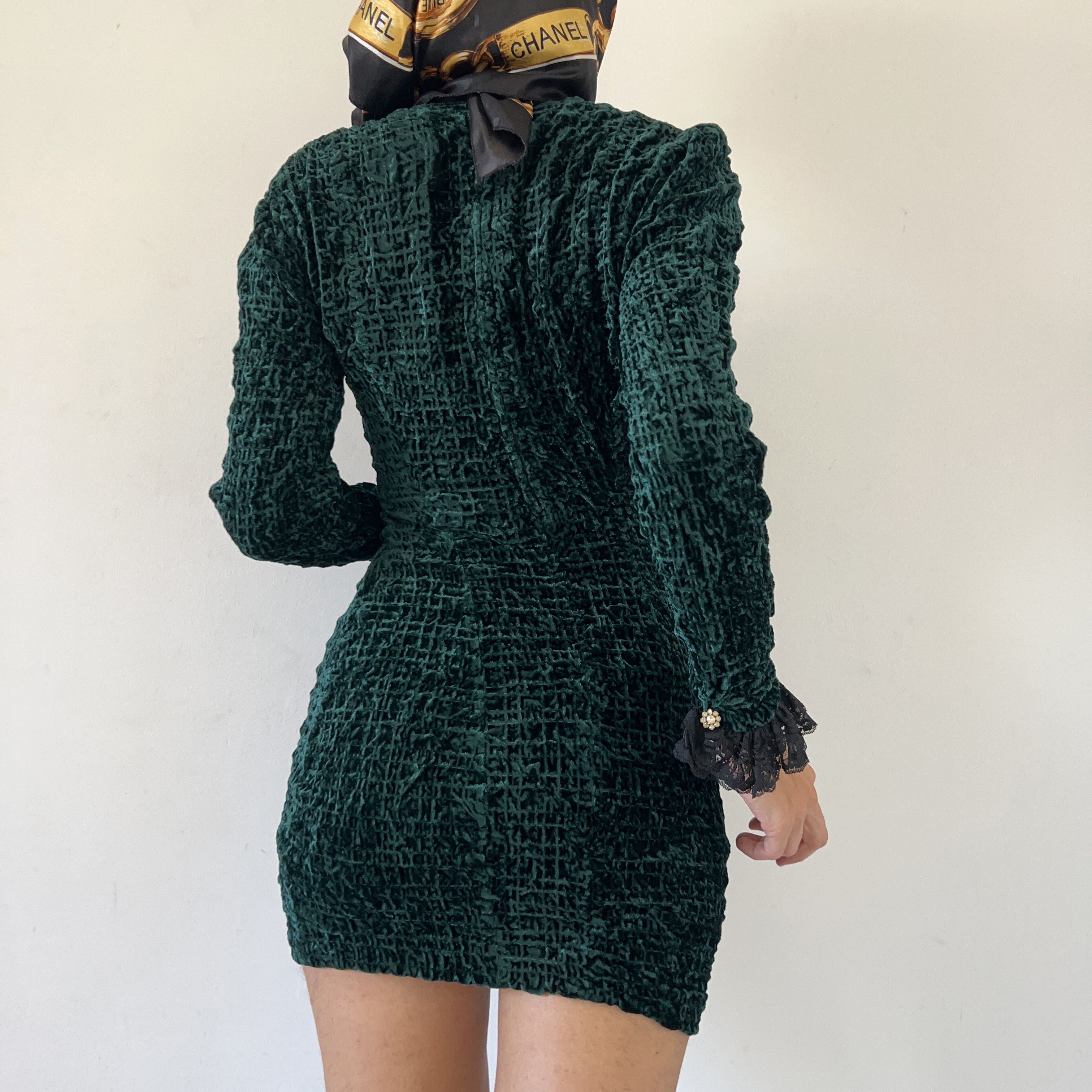 Vintage Vintage Green Crushed Velvet Mini Dress Size M / US 6-8 / IT 42-44 - 2 Thumbnail