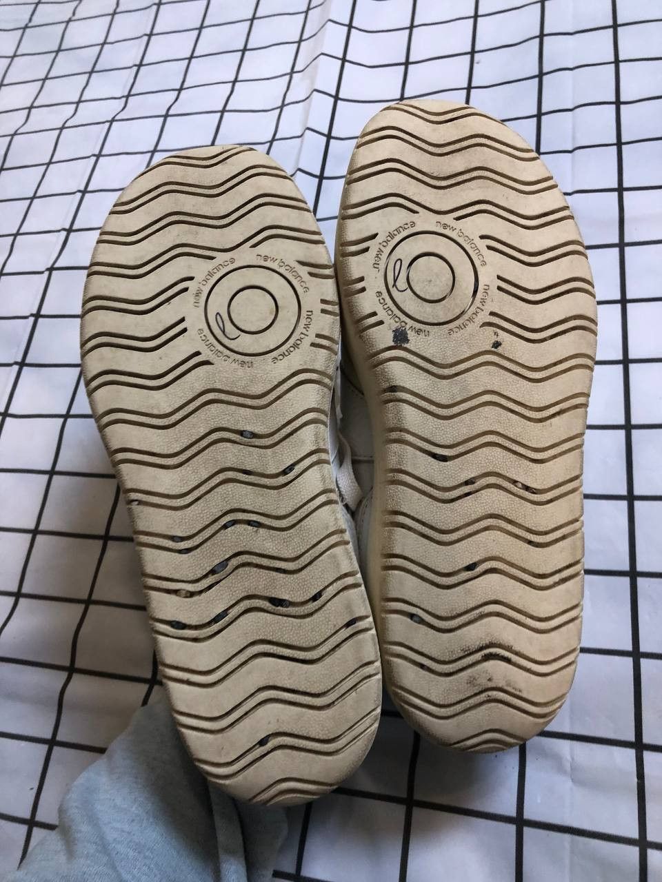 New Balance New Balance White Women Trainers Size US 5.5 / IT 35.5 - 18 Thumbnail