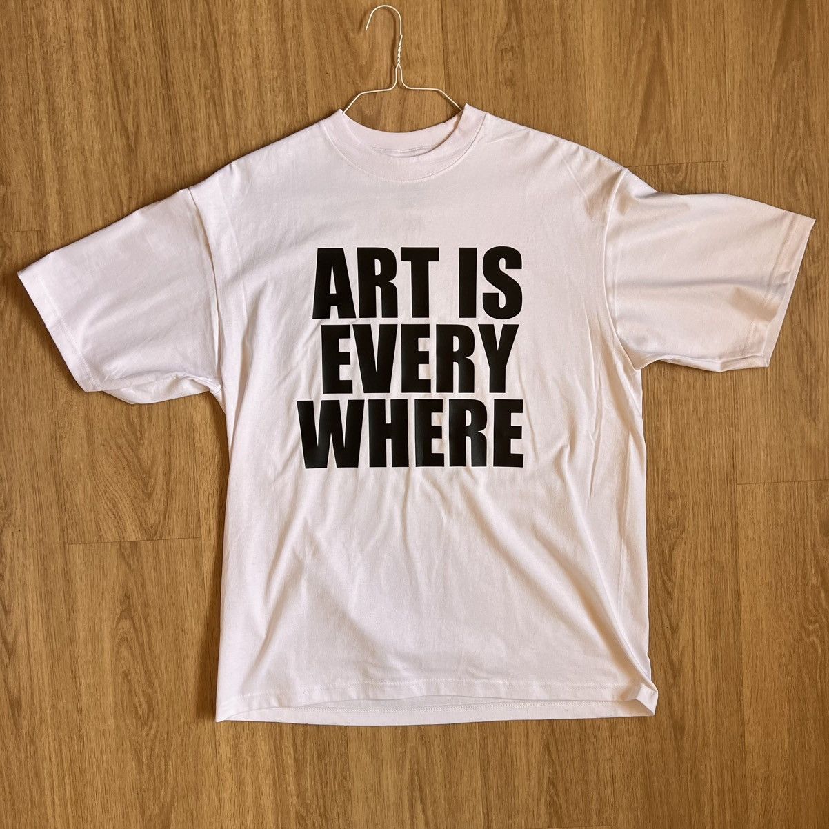 Other Art is Everywhere Tee Size US XL / EU 56 / 4 - 1 Preview