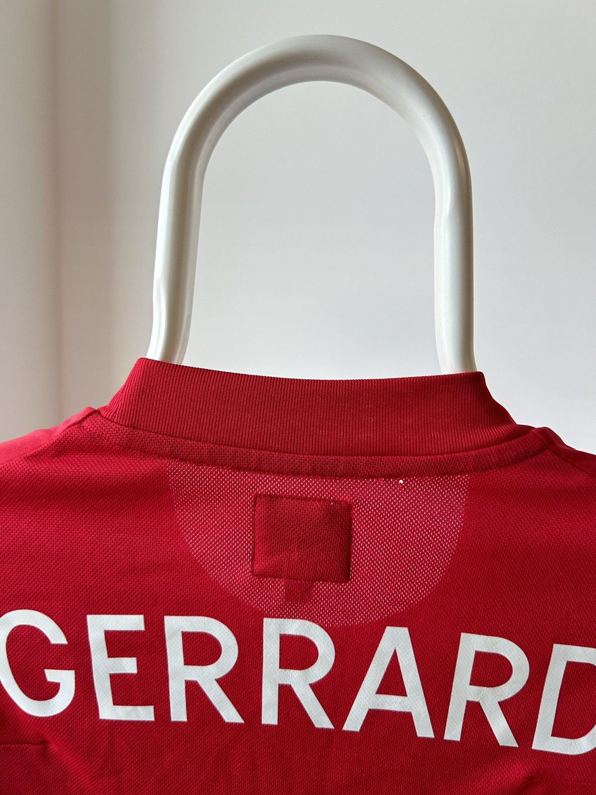 Vintage × Warrior Liverpool GERRARD 2013-2014 Warrior Football Jersey Size US M / EU 48-50 / 2 - 4 Thumbnail