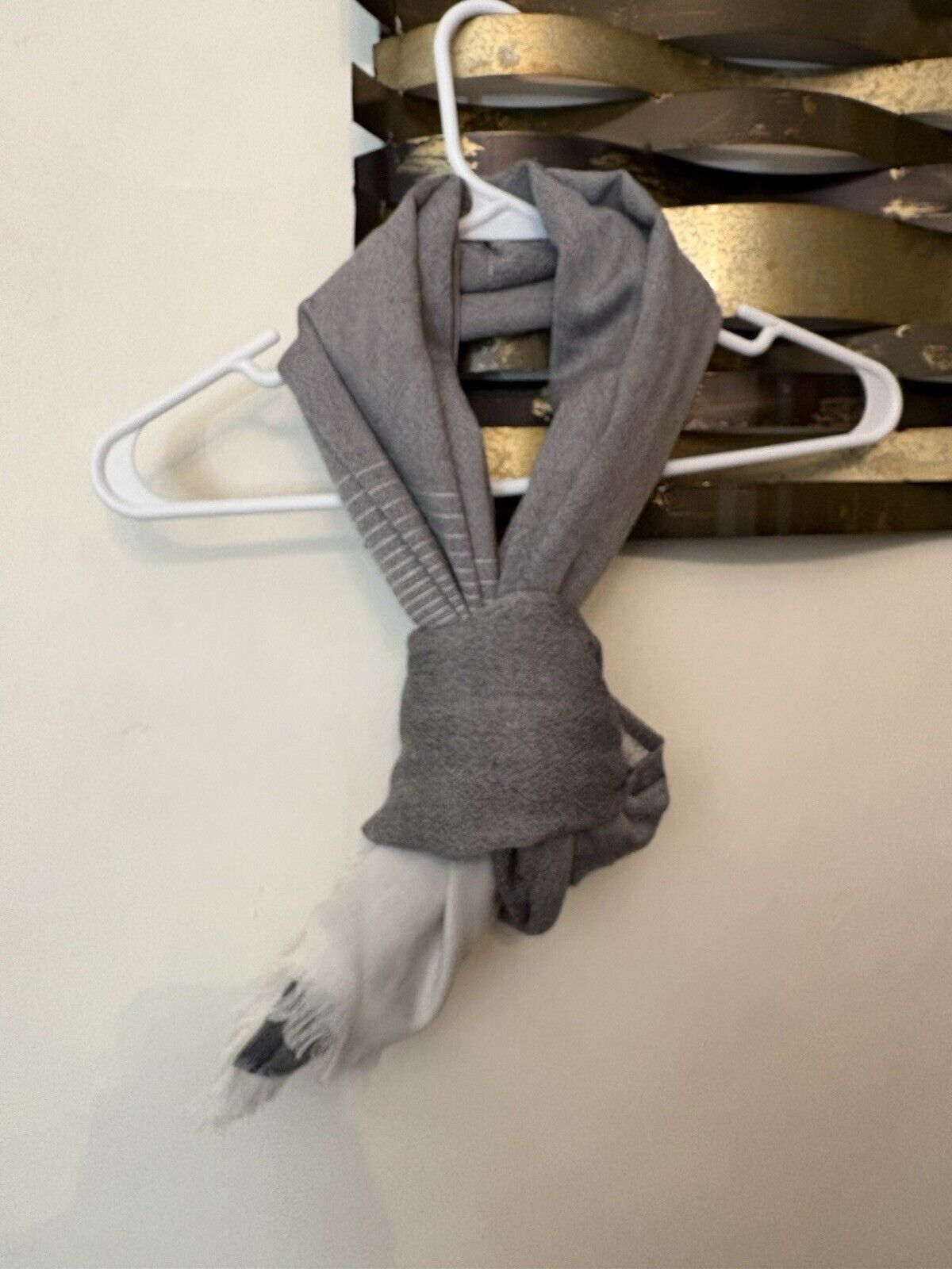 Lululemon Lululemon Athletica Gray Wool Scarf Fashion Reversible Size ONE SIZE - 1 Thumbnail